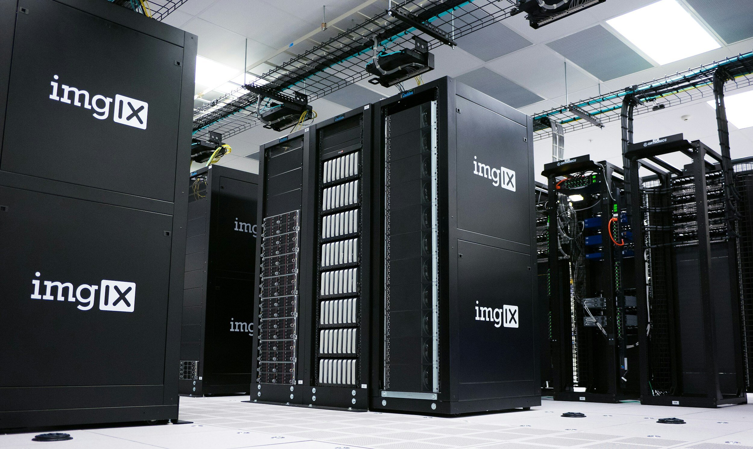 Cloud Efficiency Unleashed: Navigating Migration, Costs, and Vendor Relationships