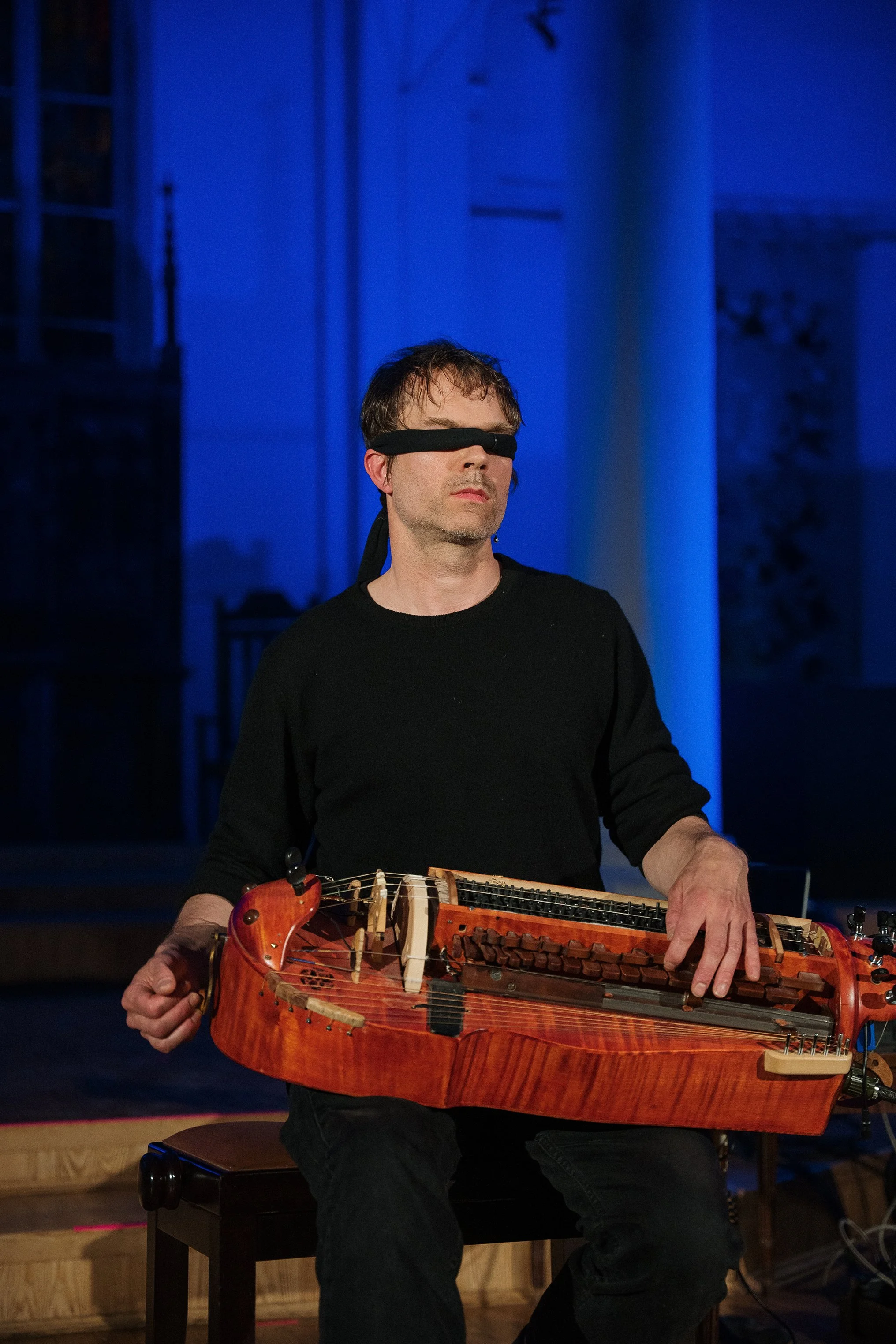 Hur Hur. "Instrument for the Blind" Photo: Anna Maskava