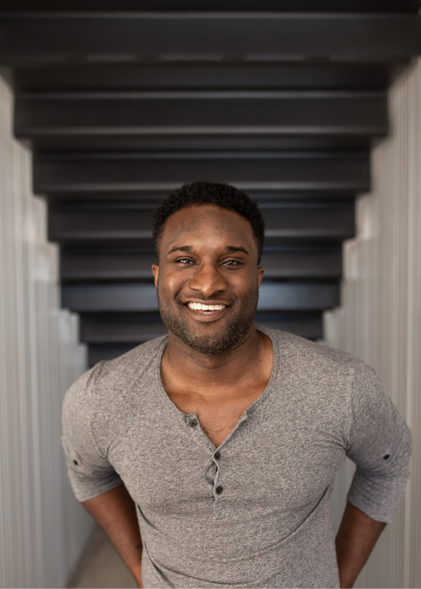 Guillermo Jemmott Jr. playing Richard