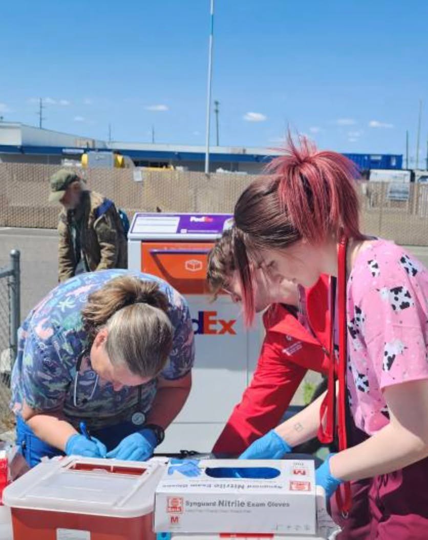 ๐๐พ A Huge Thank You to Tumbleweed Cat Rescue! ๐พ๐
We were thrilled to partner with @TumbleweedCats for a fantastic Vaccine Clinic at Horse Heaven Hills Pet Urgent Care! ๐ฑโจ Tumbleweed Cat Rescue organized this amazing event, and we were honored t