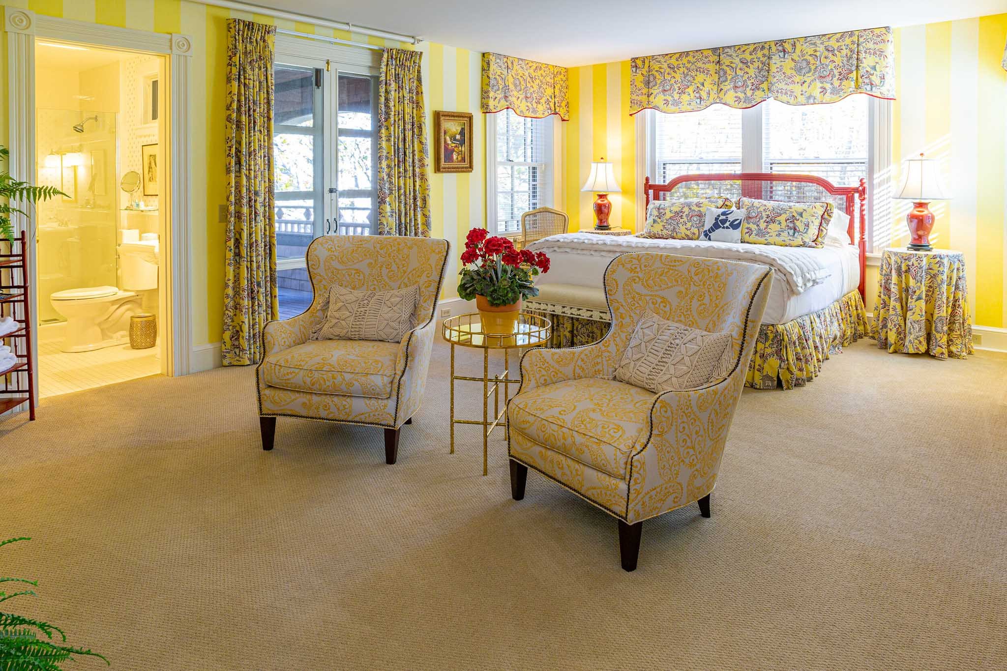 This second floor room with a private terrace and a fabulous harbor view is elegant, stylish, chic and refined. Enjoy your favorite book in antique wicker chairs with beautiful cushion fabrics.