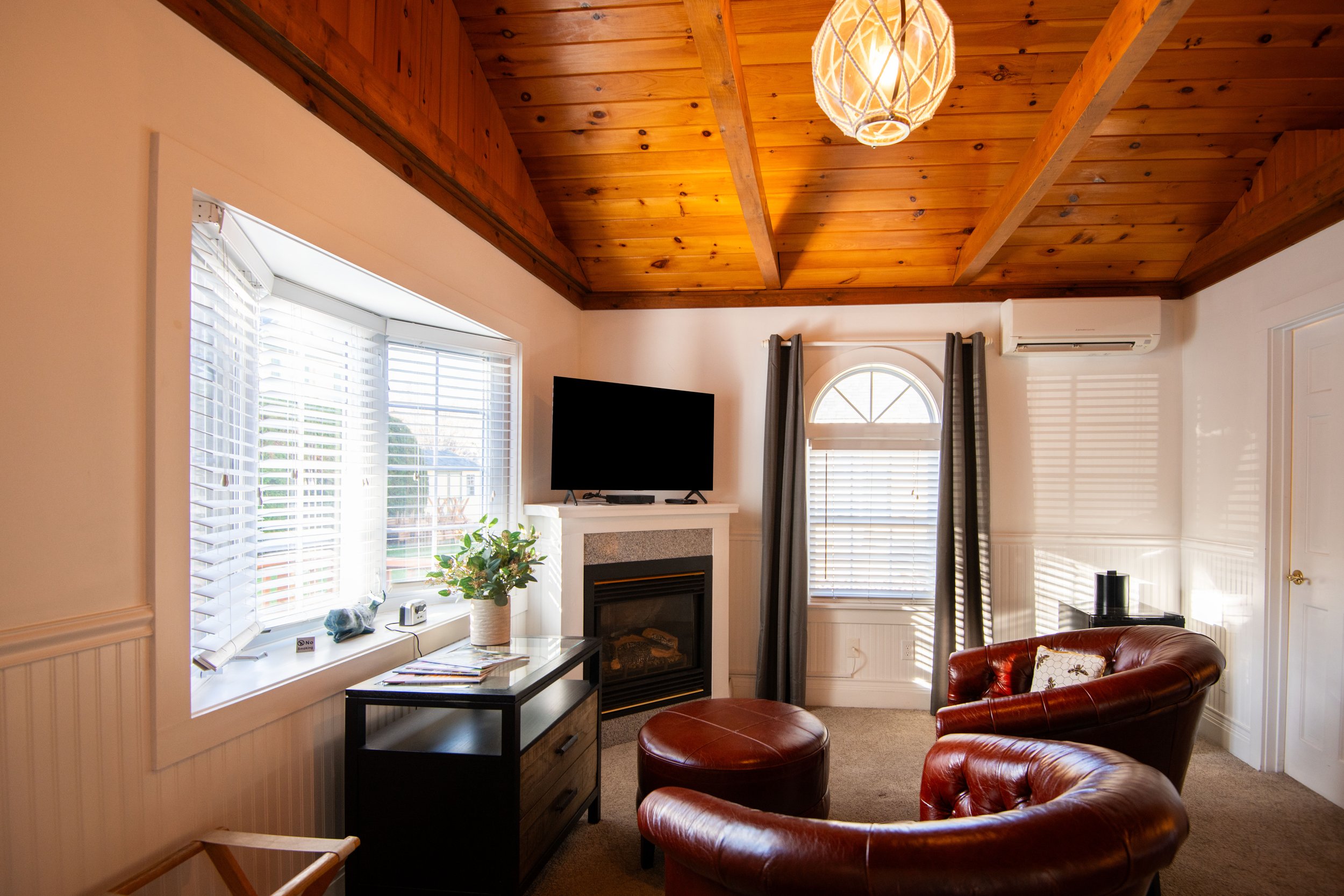 Garden Cottage Sand Bar Cottage Inn 2.jpg