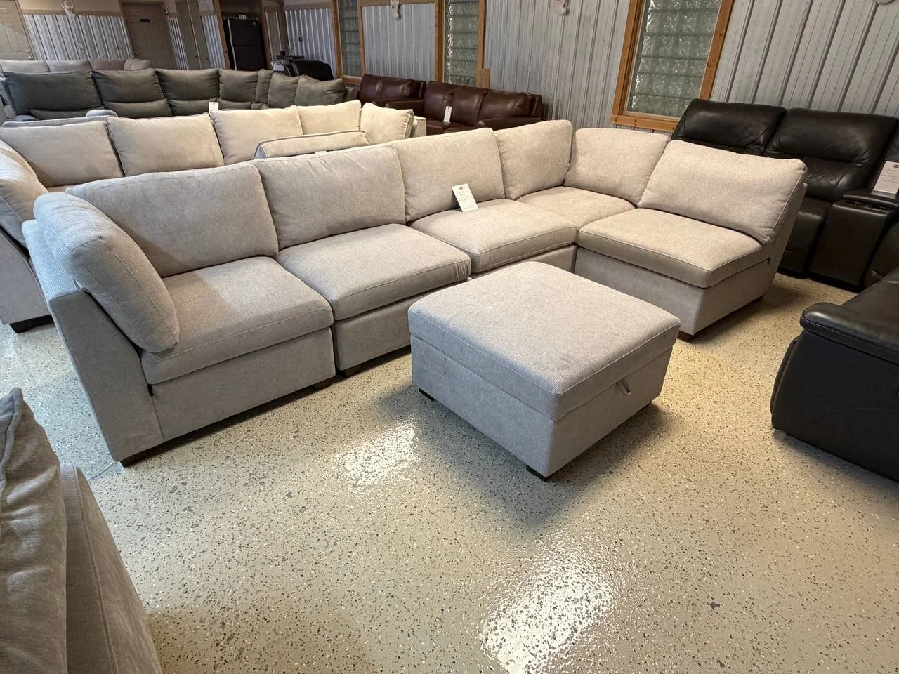 Thomasville Rockford Power Reclining Sectional - 1,400