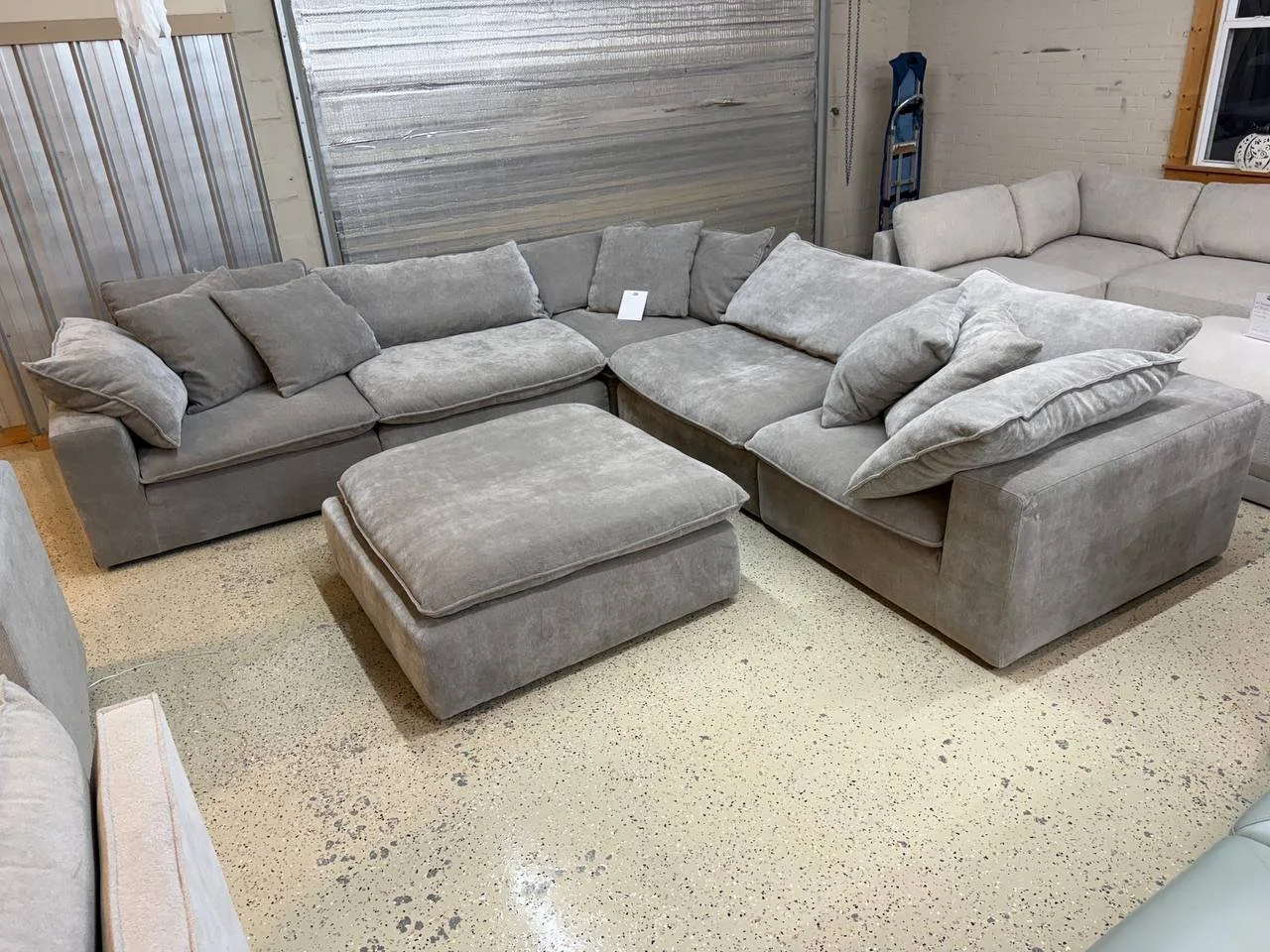 Sereen 6-piece Fabric Modular Sectional, Taupe - 1,850