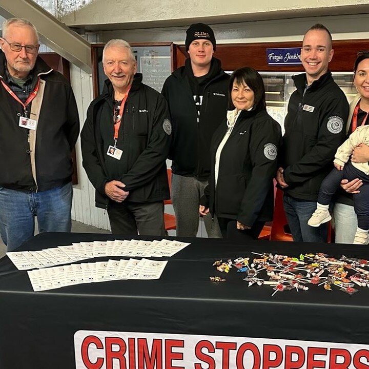 Highlight from our sponsored Free Skate this past weekend! Thank you to those who came out and enjoyed a Sunday skate ⛸

Representing our Crime Stoppers board from left to right are: Board Member Frank Archibald, Board Member Bill Isaacs, Board Membe