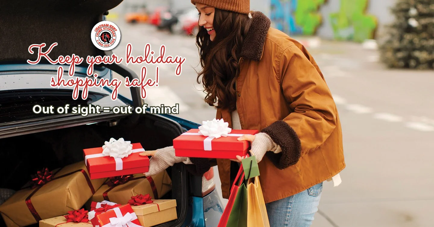 🎁🚗Holiday Safety Reminder from CK Crime Stoppers 

When shopping or travelling this holiday season, remember: out of sight means out of mind for thieves. Always keep packages, shopping bags, and valuables covered or hidden inside your vehicle. If y