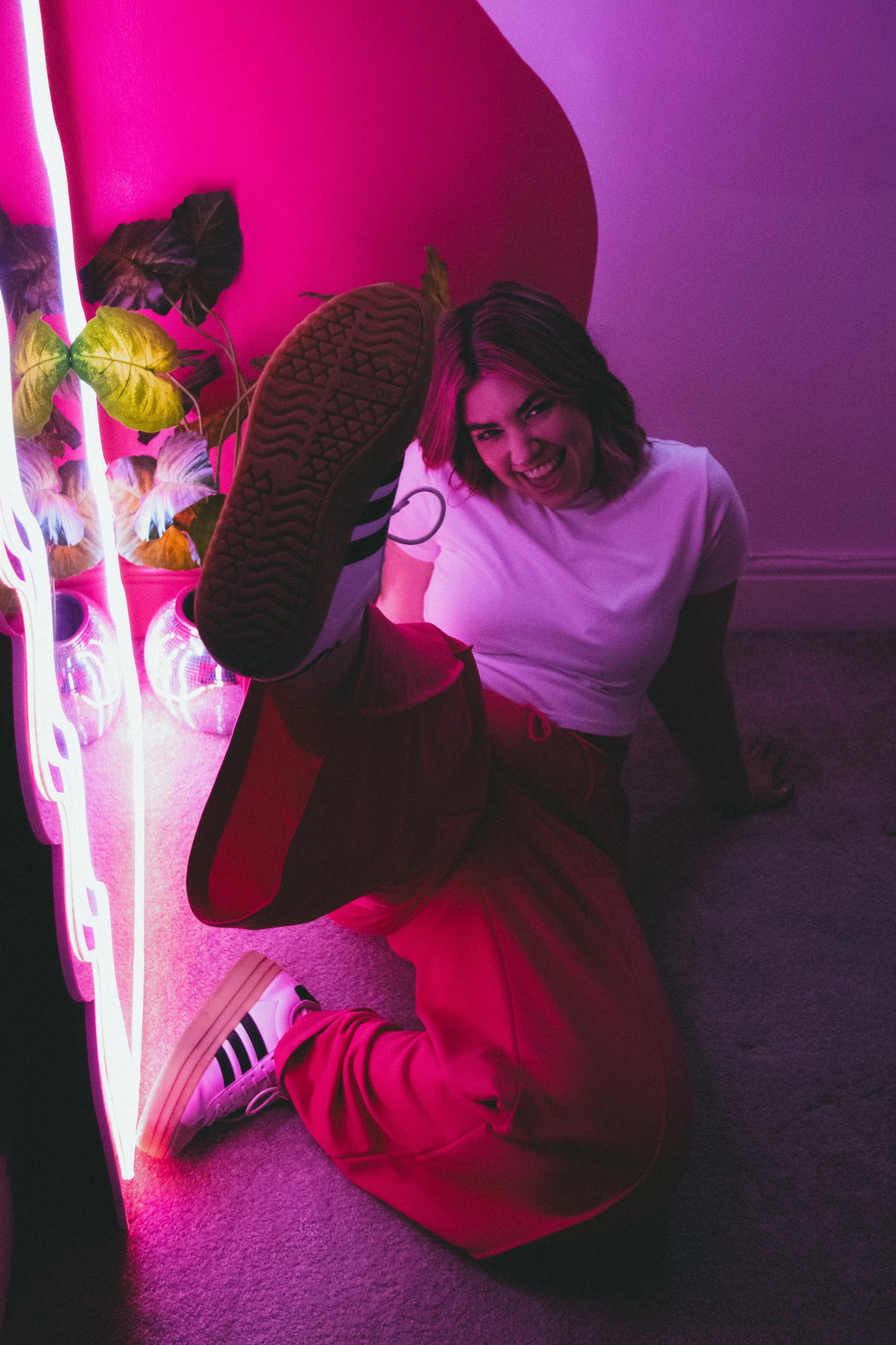 Brand Renaissance Pay in Eight