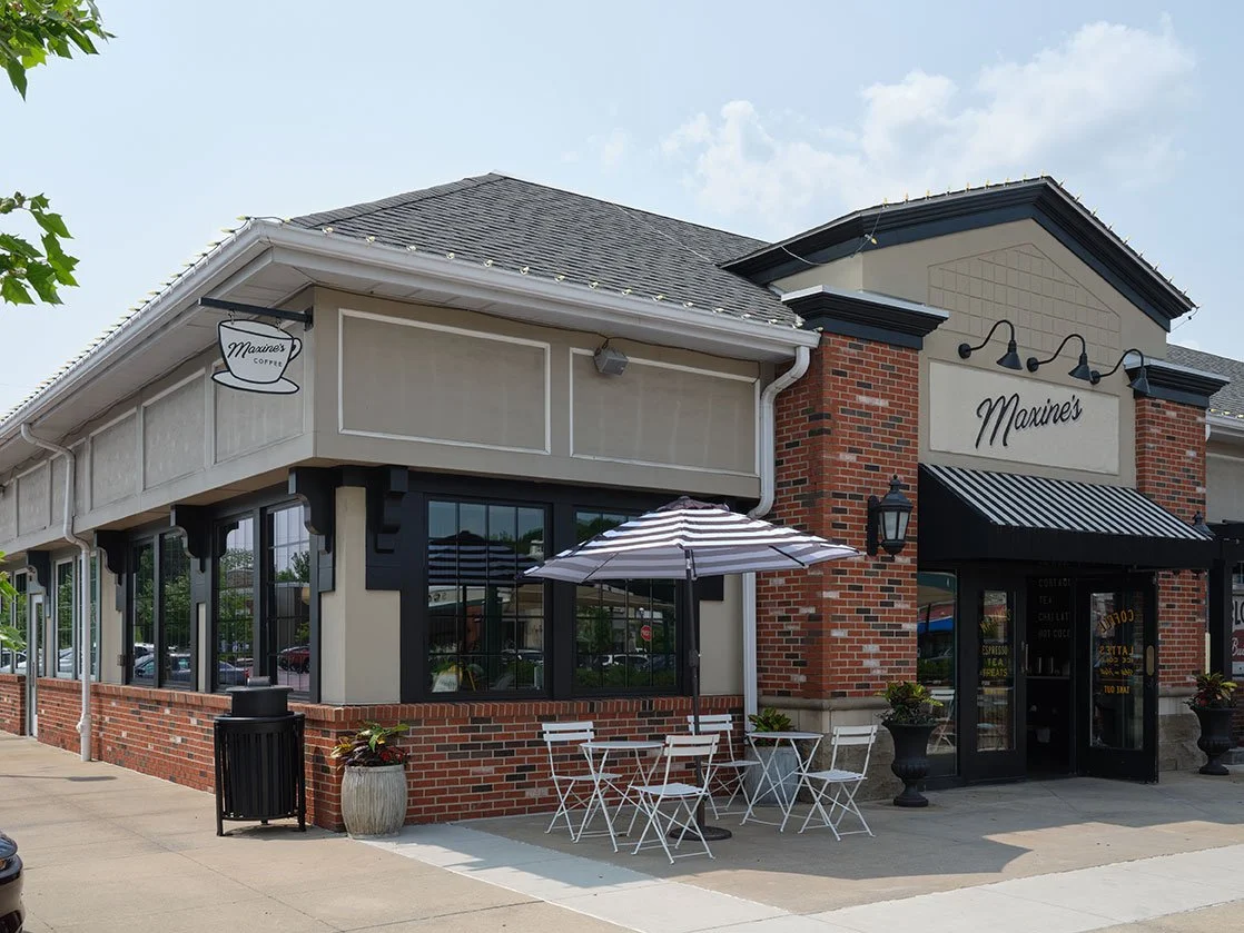 MAXINES_15.jpg