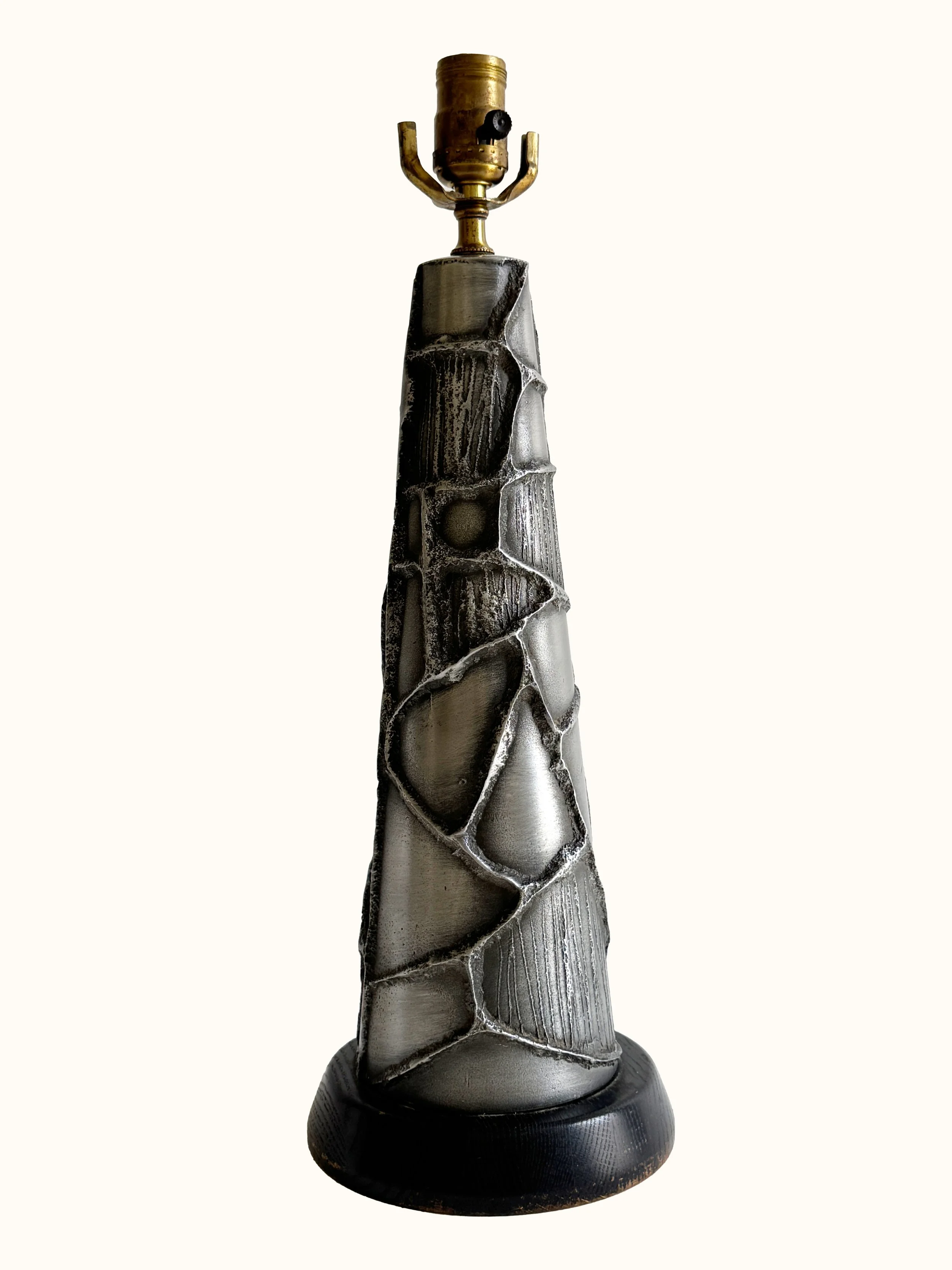 brutal_lamp_masked.jpg