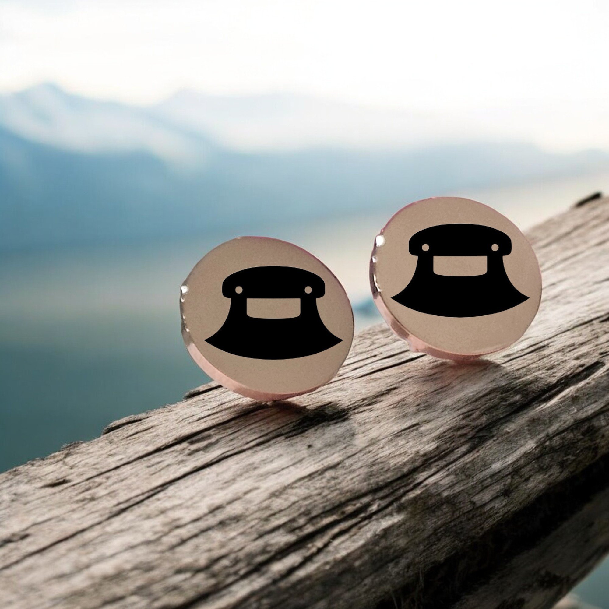 Ulu+Metal+Stud+Earrings-Photoroom.jpg