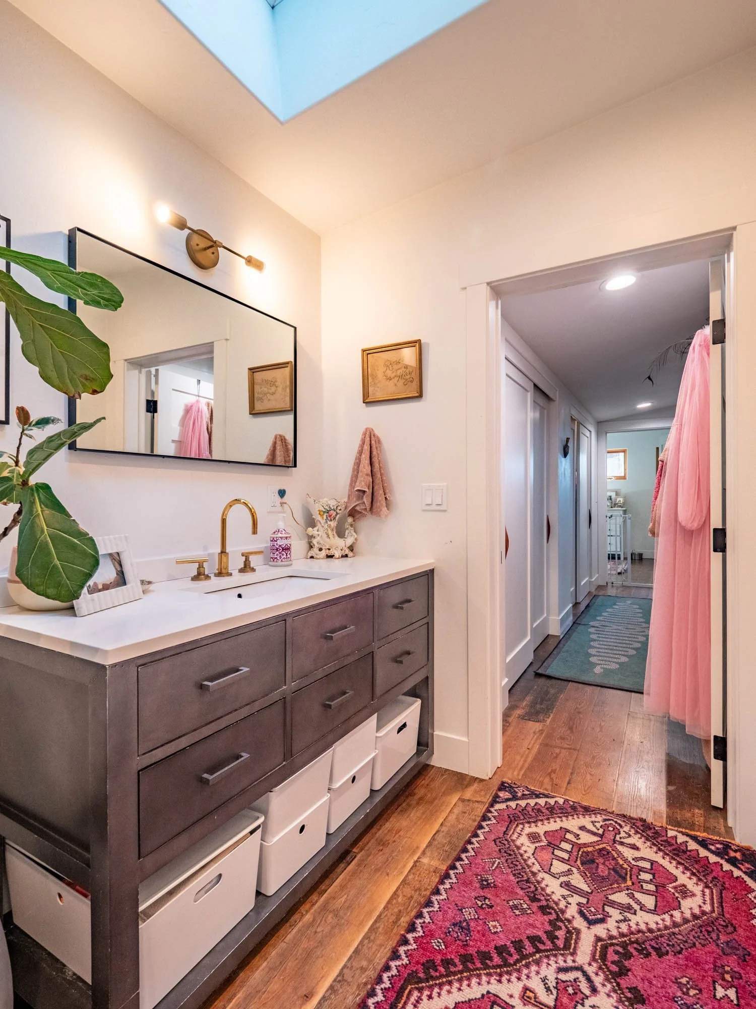 1910 Charoliase Dr-125.jpg