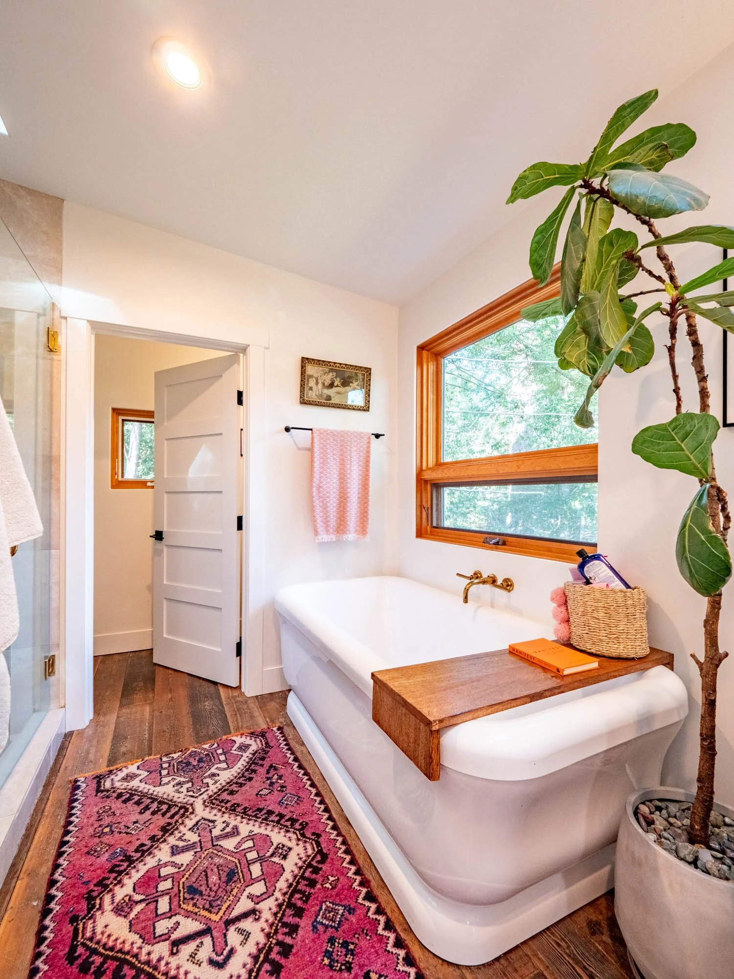 1910 Charoliase Dr-121.jpg