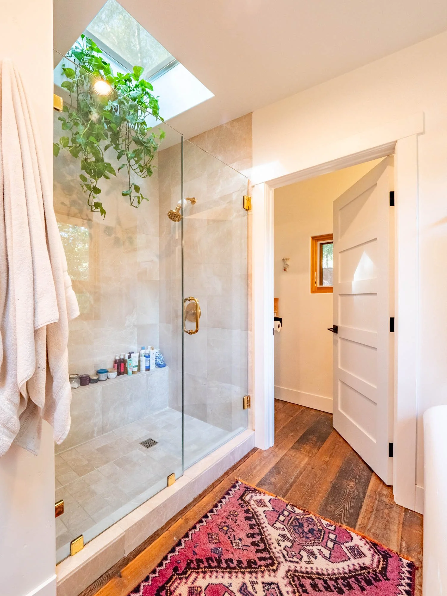 1910 Charoliase Dr-122.jpg