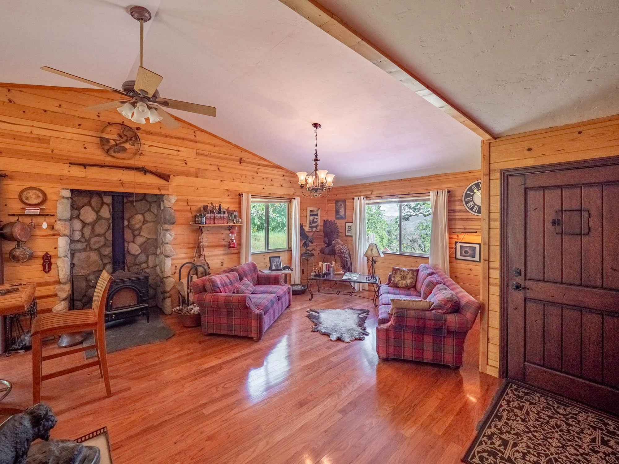 15890 Yorkville Ranch Rd-103.jpg