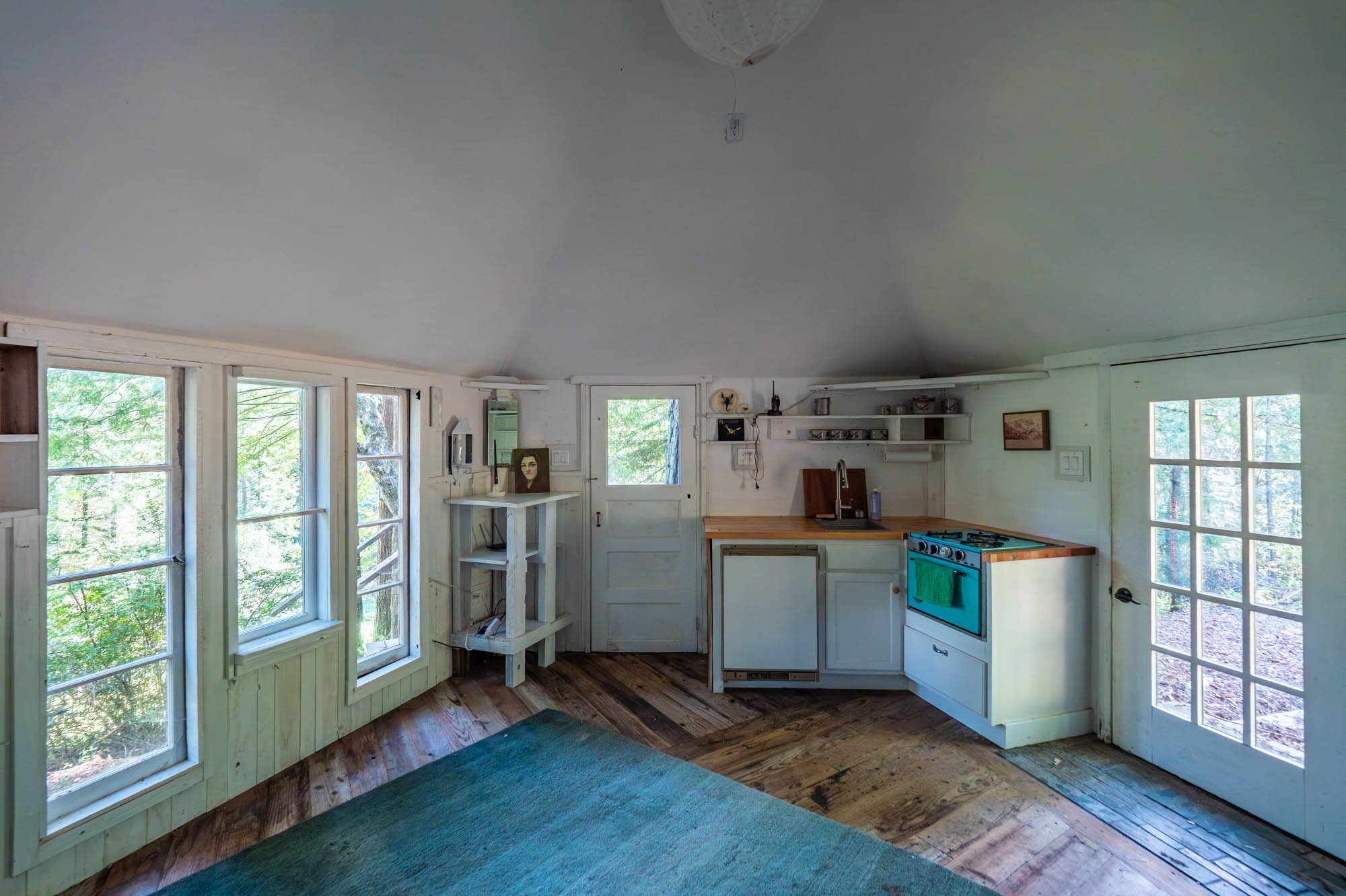 1910 Charoliase Dr-159.jpg