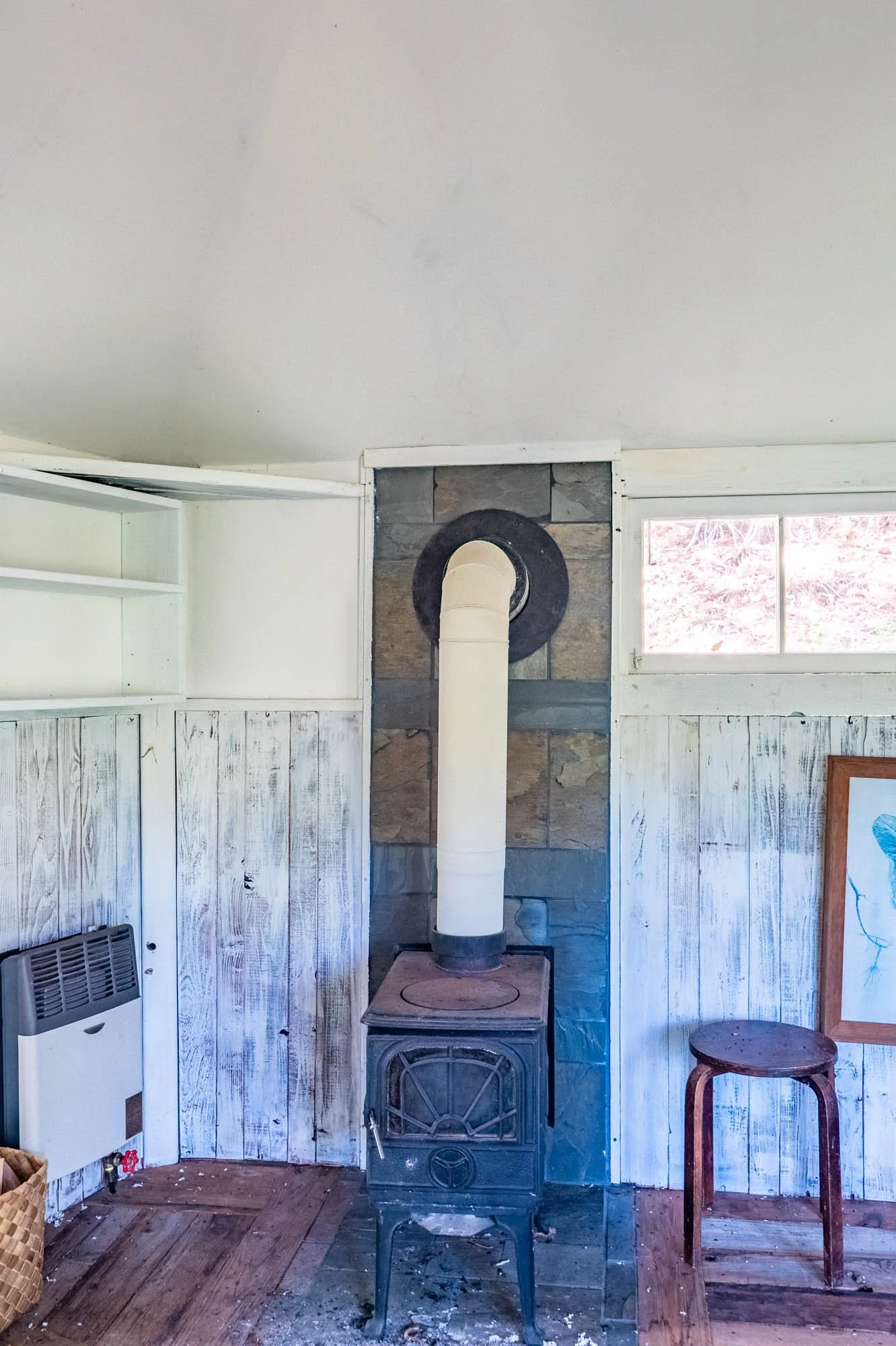 1910 Charoliase Dr-162.jpg