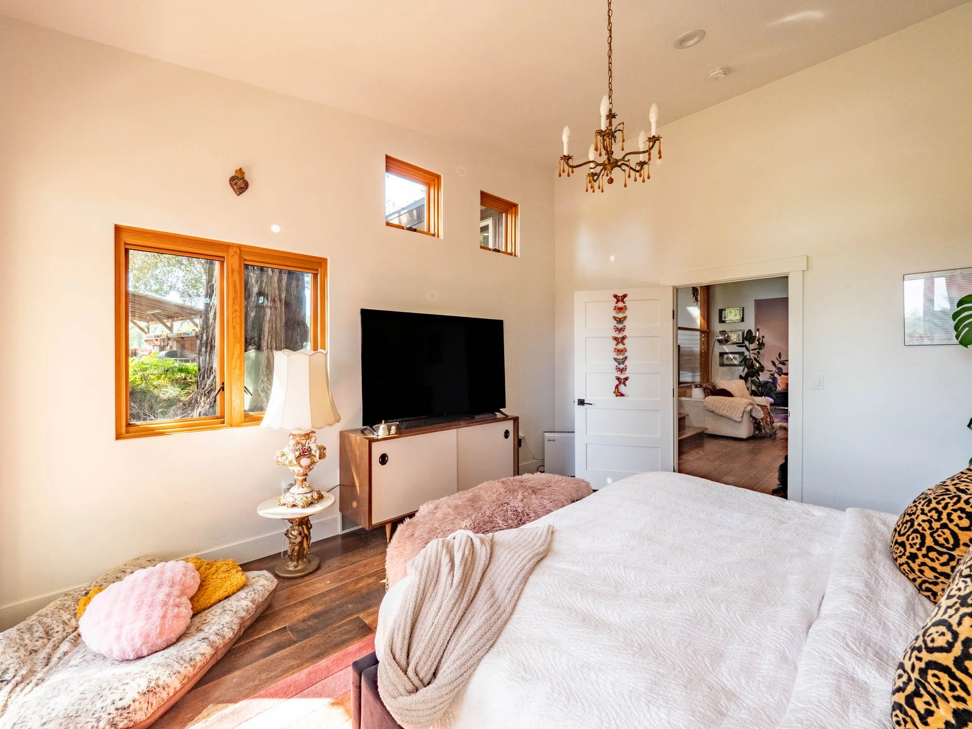 1910 Charoliase Dr-109.jpg