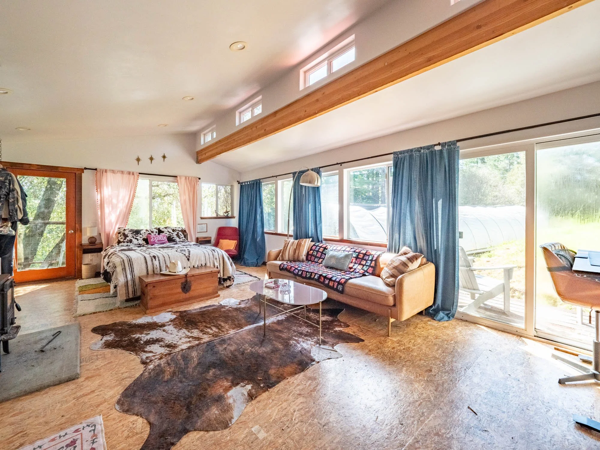 1910 Charoliase Dr-145.jpg