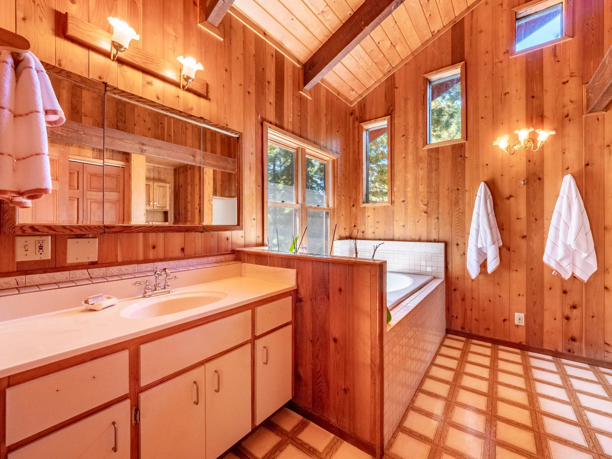 17900 Appian Way - -121.jpg