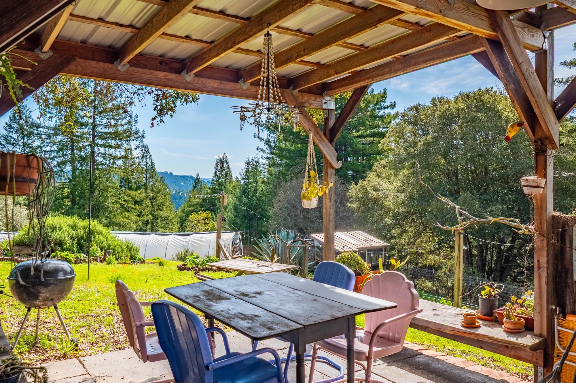 1910 Charoliase Dr-133.jpg