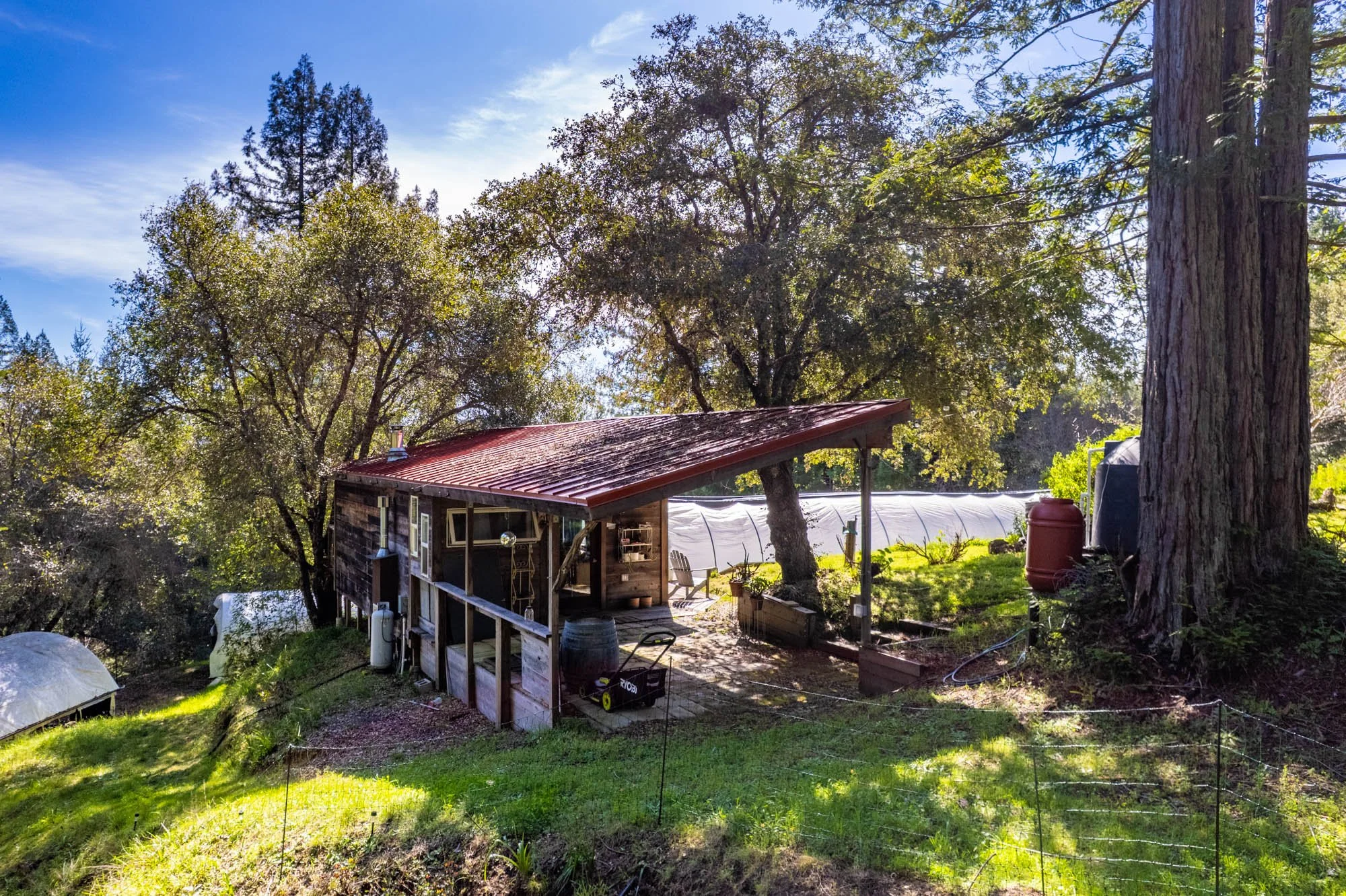 1910 Charoliase Dr-140.jpg