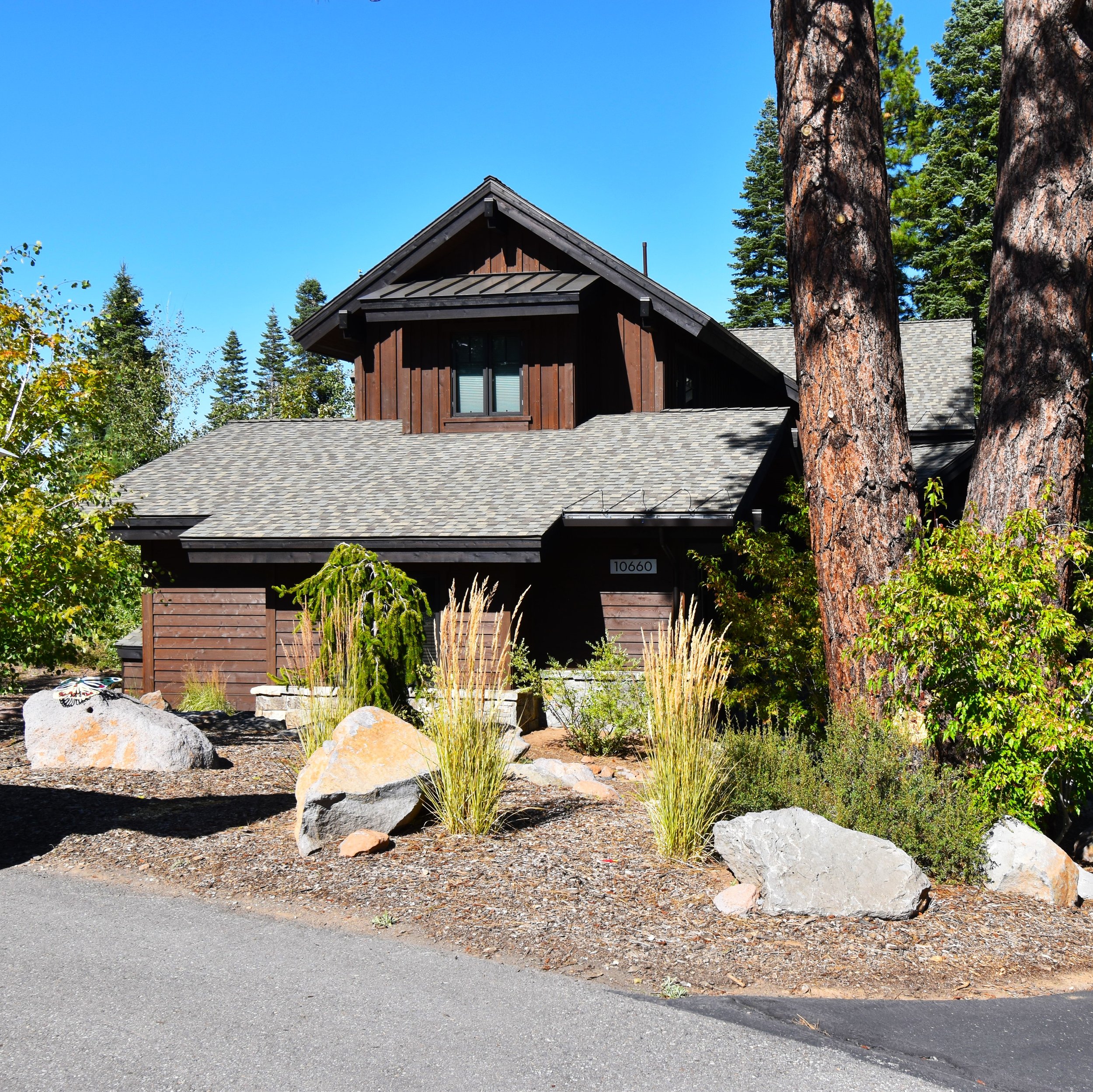 Lake Tahoe  exterior entrance wood staining project (9)