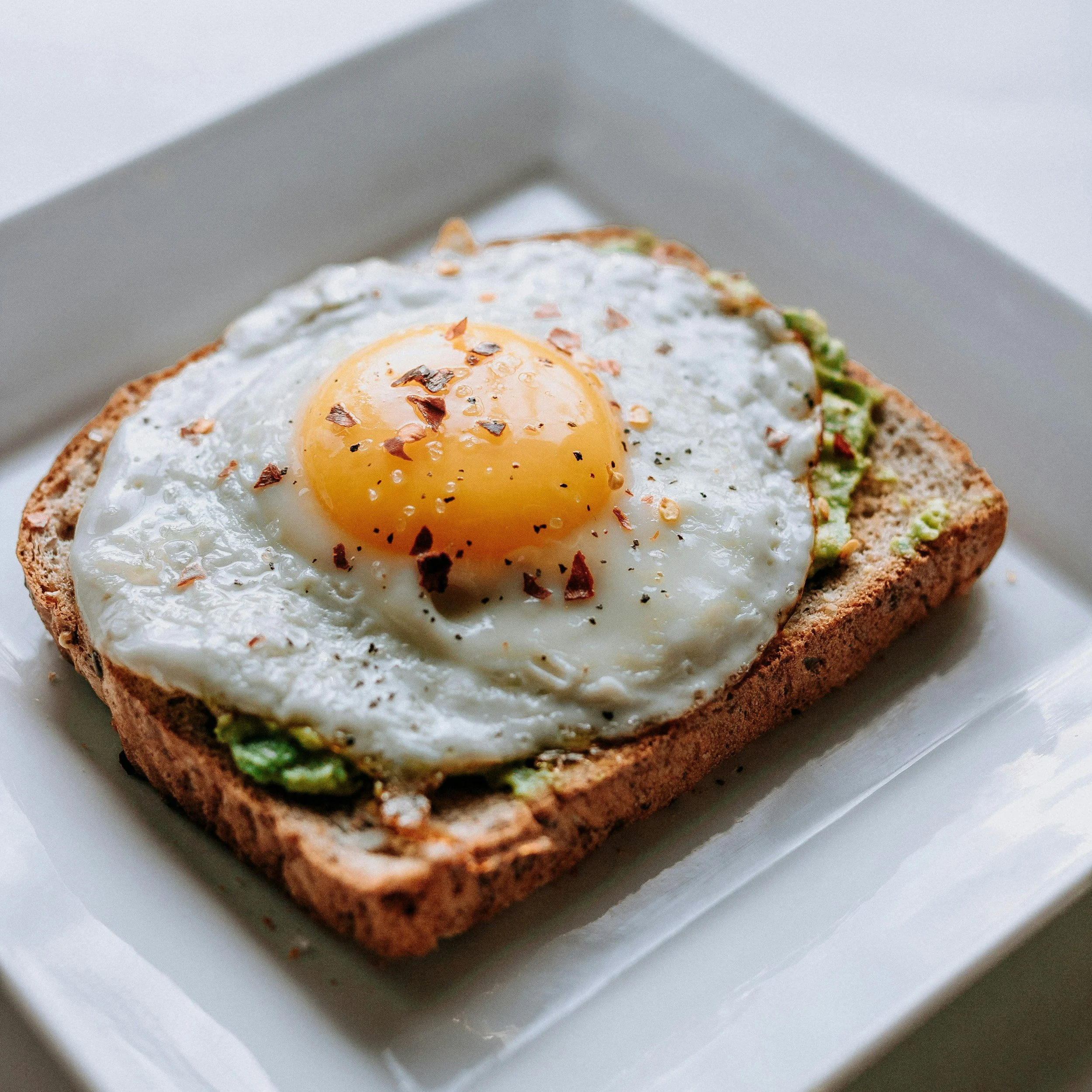How to Build a Blood-Sugar-Balanced Breakfast