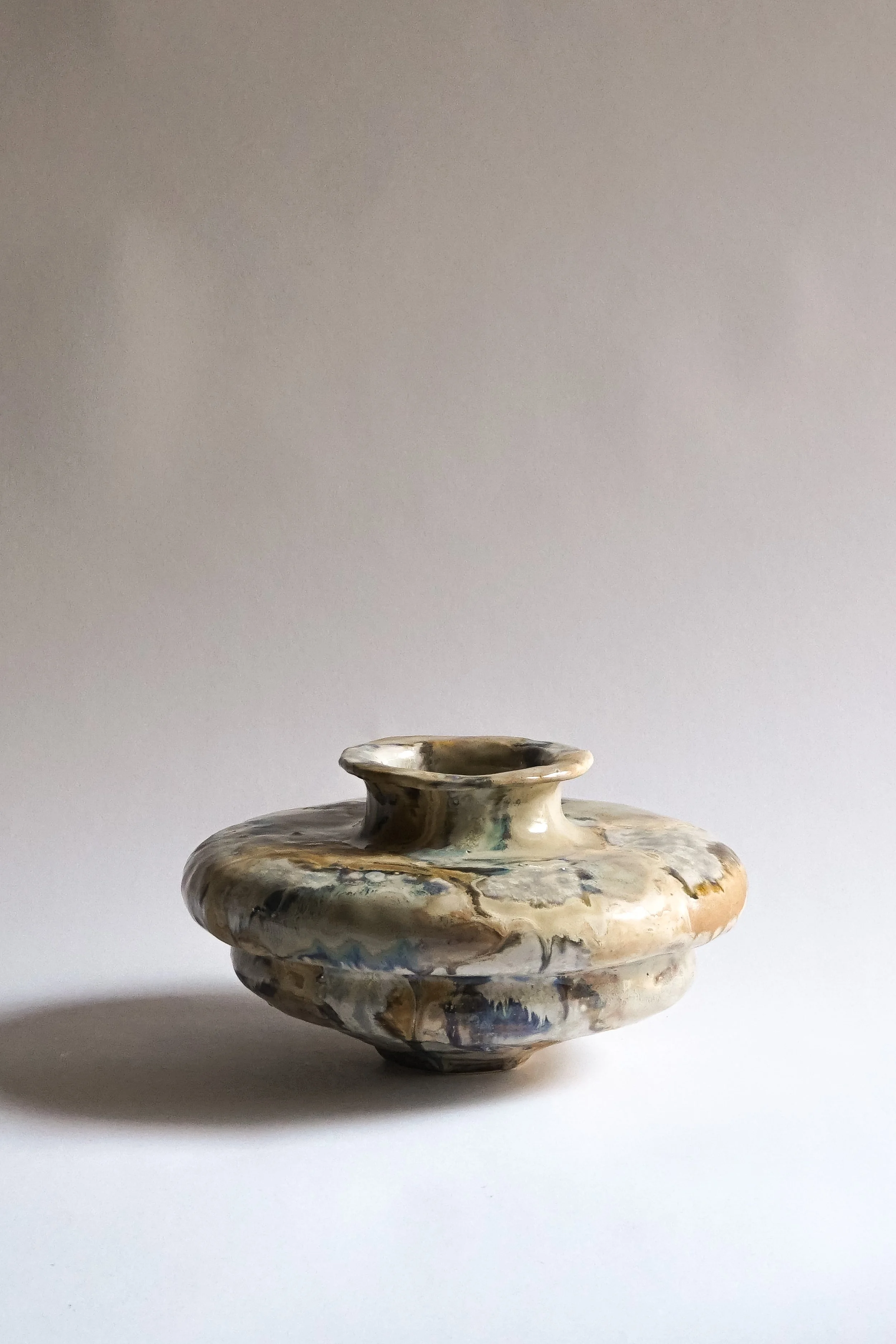 yelllow squat vase-1.jpg