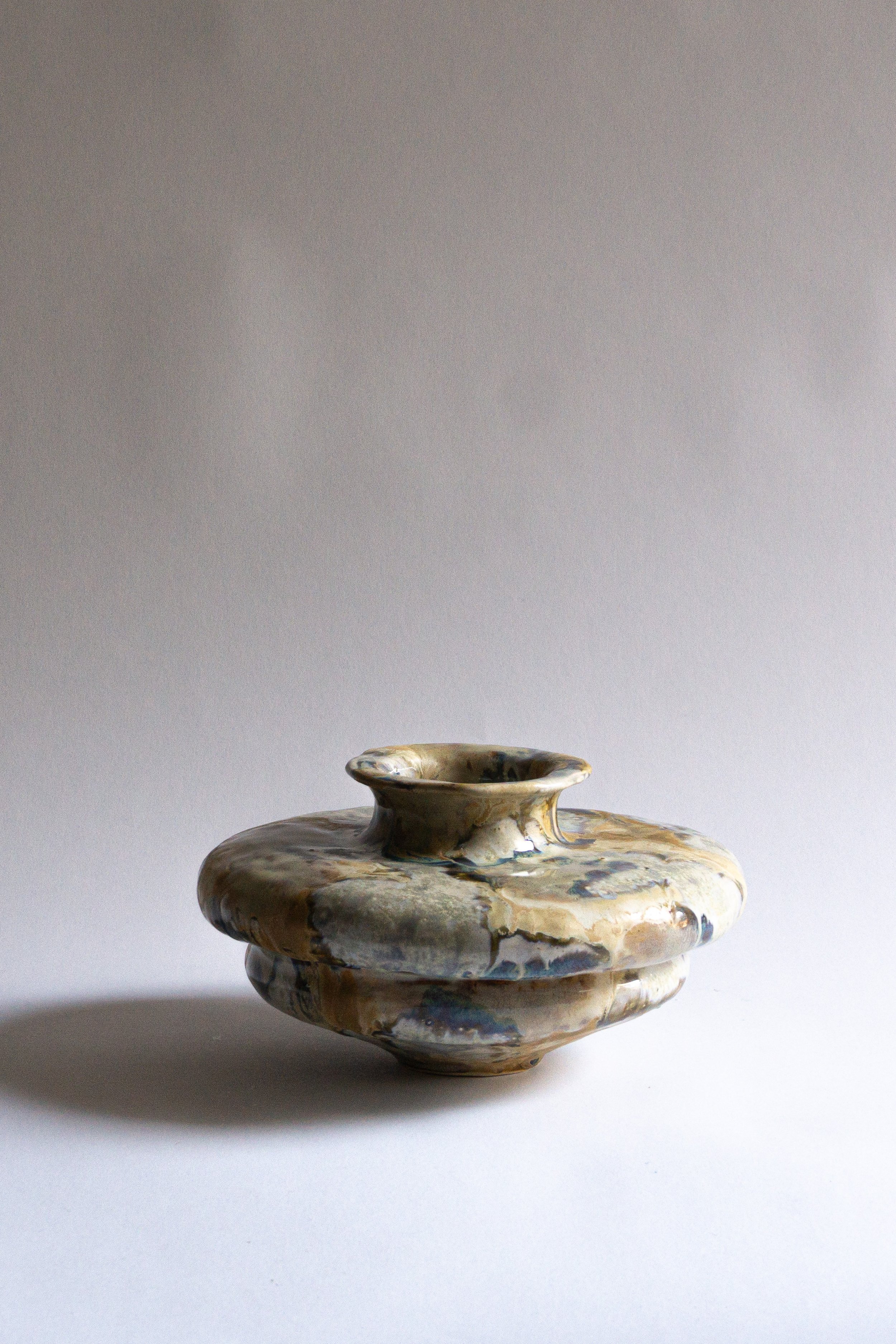 yelllow squat vase-3.jpg