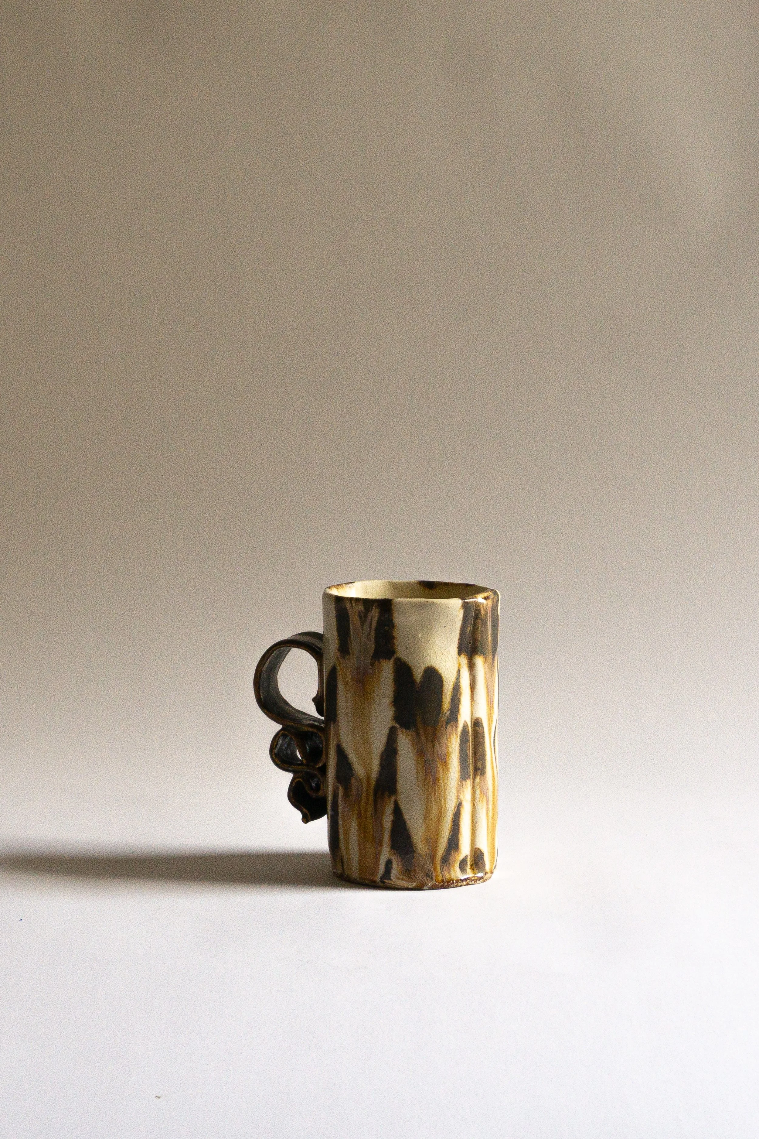 brown check mug-2-2.jpg