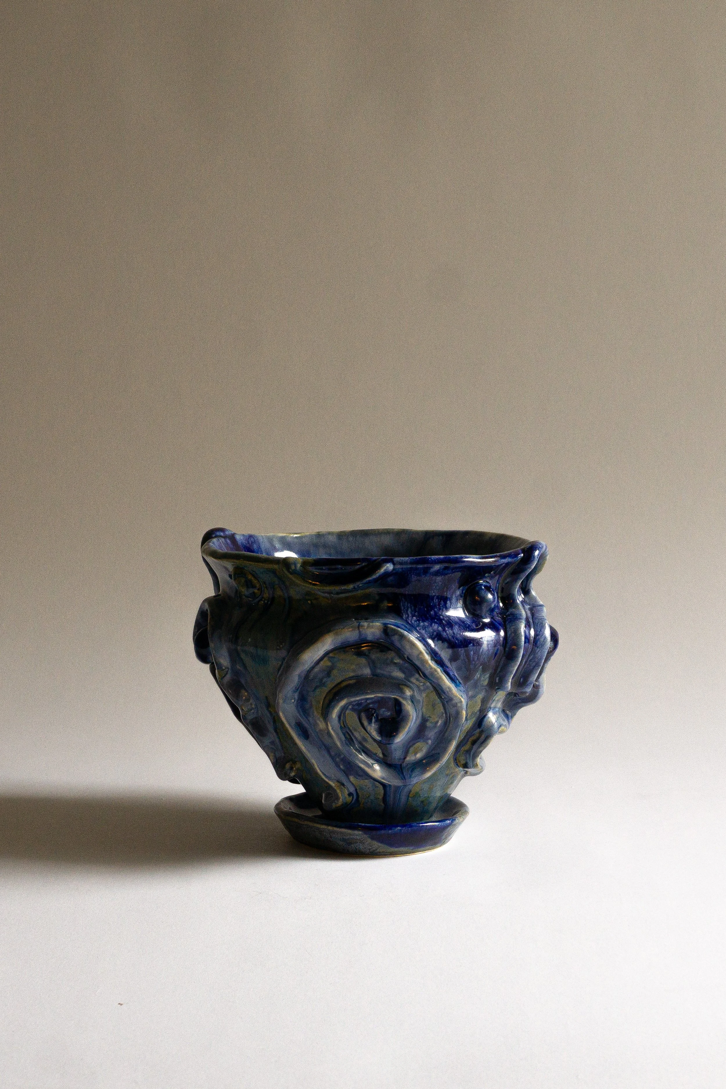 blue planter-2-2.jpg