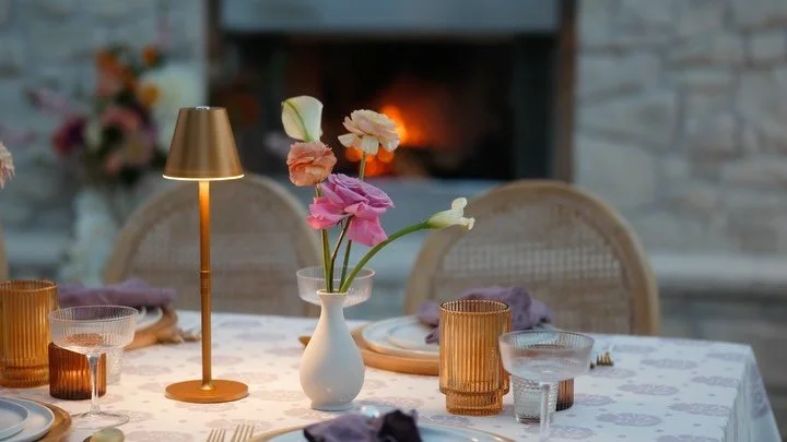 A beautiful evening @whitebarn_weddings 🤍 

Vendor Team:
Planner - @rhymeandreasonevents&nbsp;
Floral - @cedarboxblooms 
Photo - @miranda_r_photography
Video - @taylorjfilms and @kody_mee
Venue - @whitebarn_weddings 
Tableware, serverware, napkins &