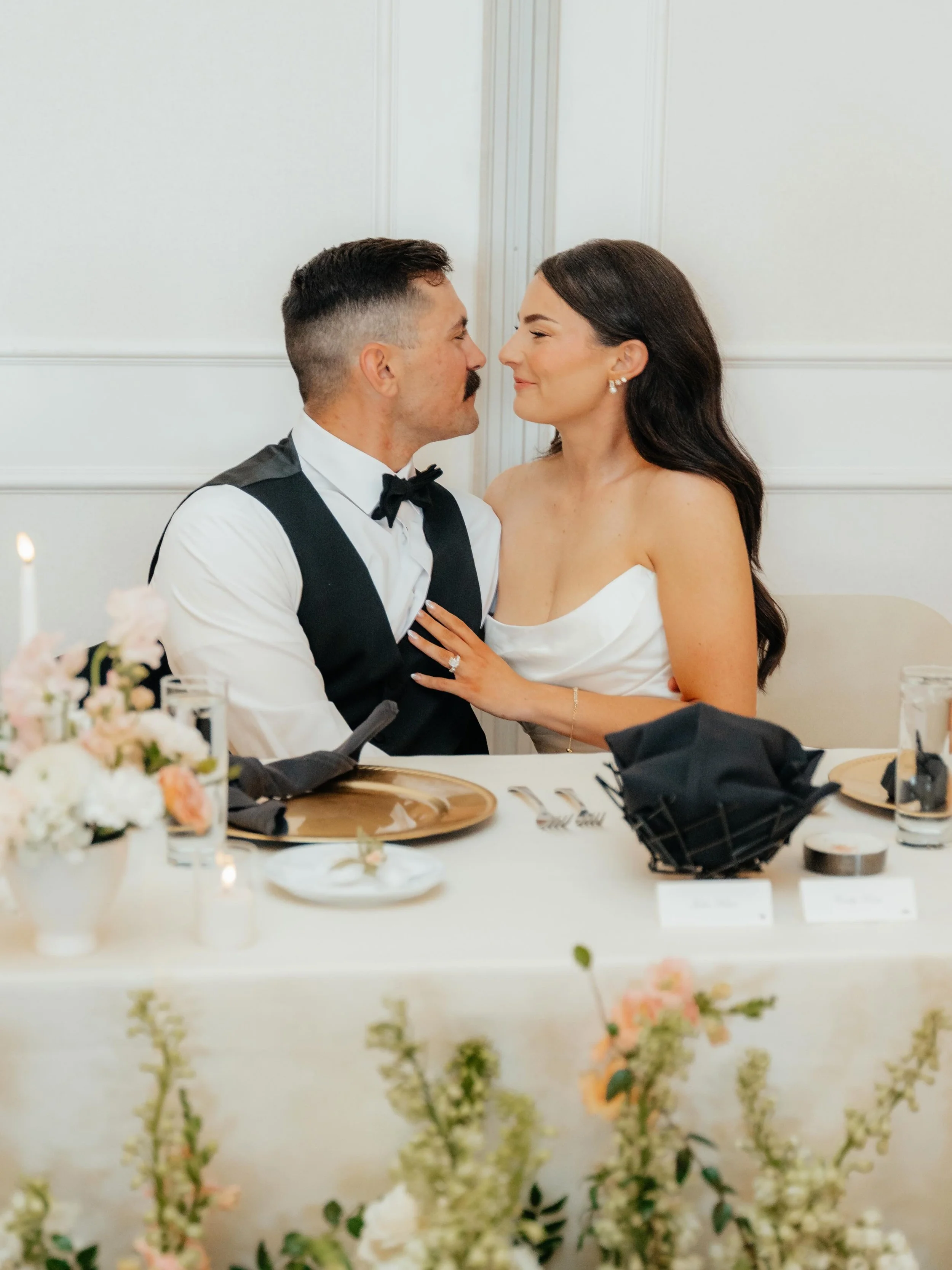Still obsessed with the magic of this day ✨ Happy Anniversary to the sweetest couple 🤍🥂

Vendor team: 
Planner: @rhymeandreasonevents
DJ: @vciaudio 
Photobooth: @boisefunbox 
Photo: @lauren.rosephotography 
Florist: @bouquetlavie 
Reception/Caterin