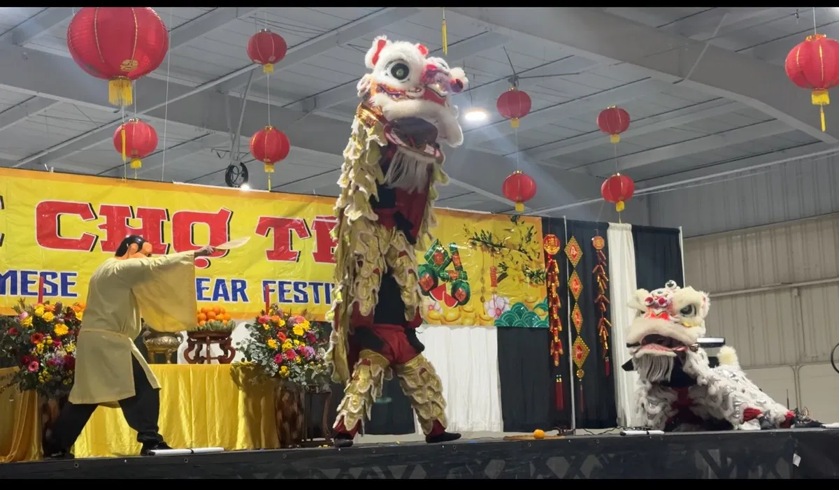Vietnamese New Year Festival celebrates 25 years in Ventura