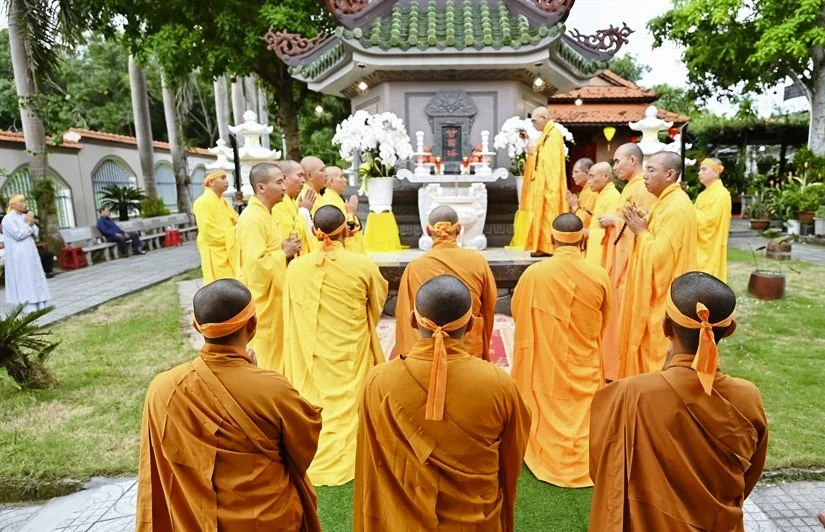 TangLeHTQuangHanh-SaiTinh_03.jpg