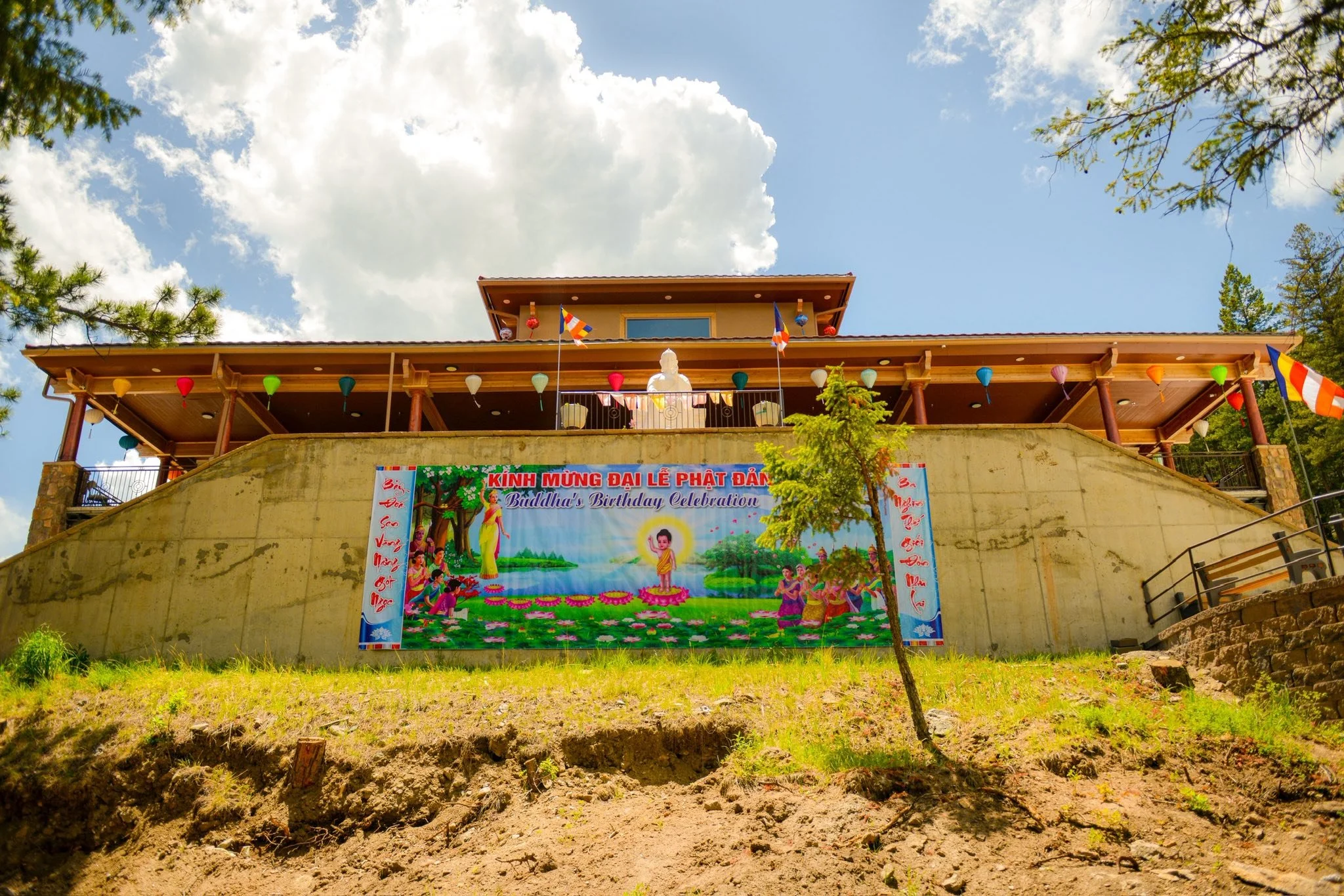 MỪNG KHÁNH THÀNH TU VIỆN TỪ VÂN