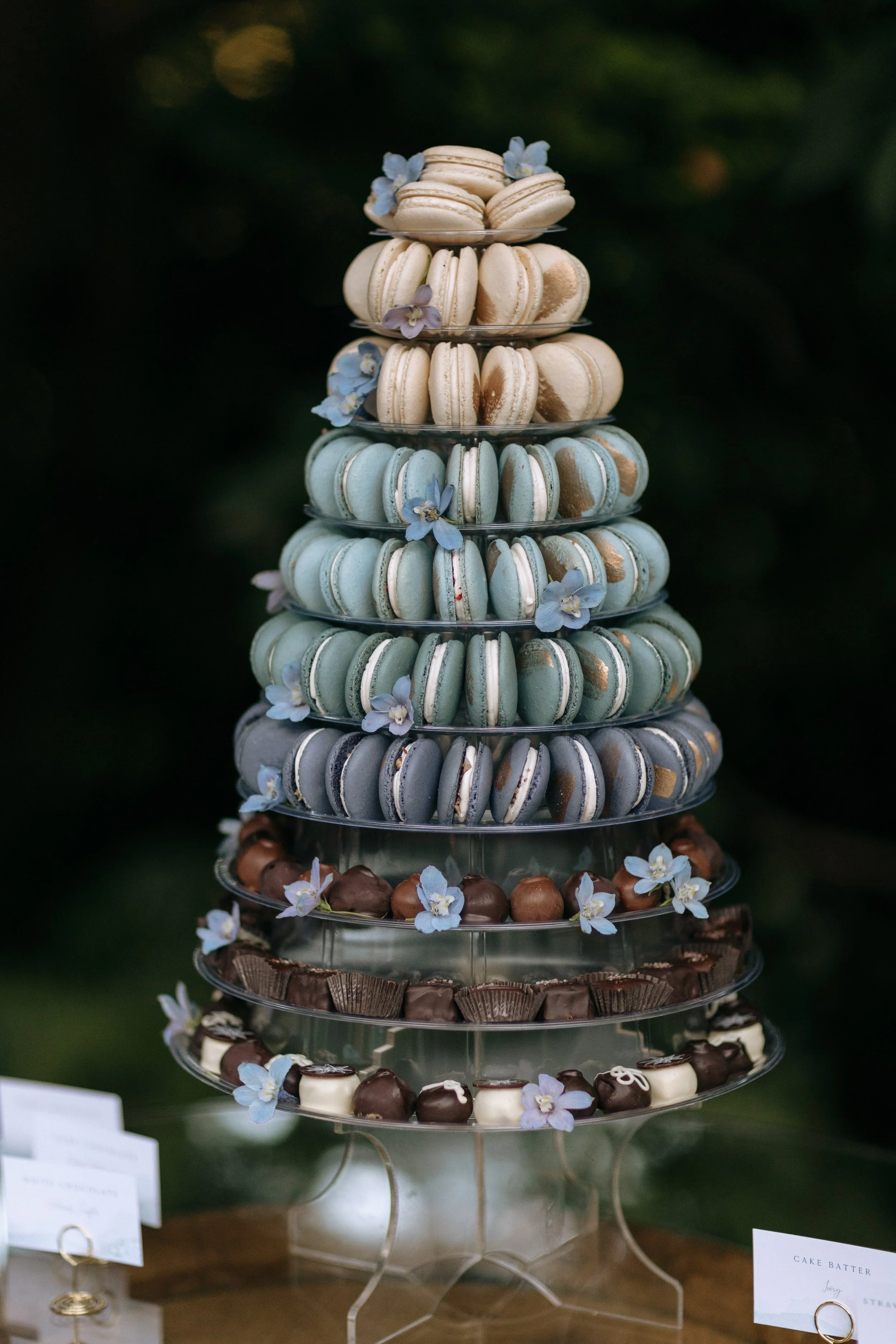 Wedding dessert shades of blue