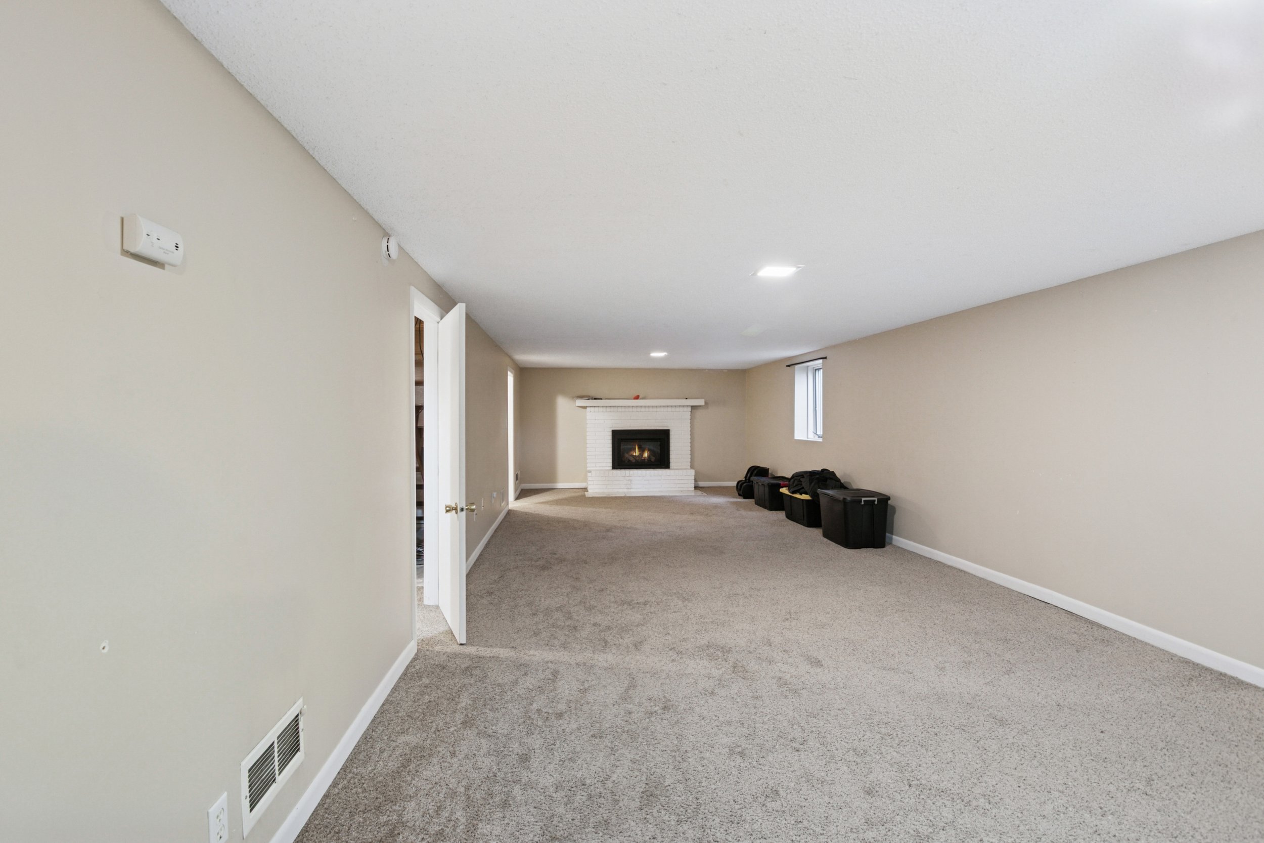 8485 Winnetka Heights Drive - Spacecrafting - 0027.jpg