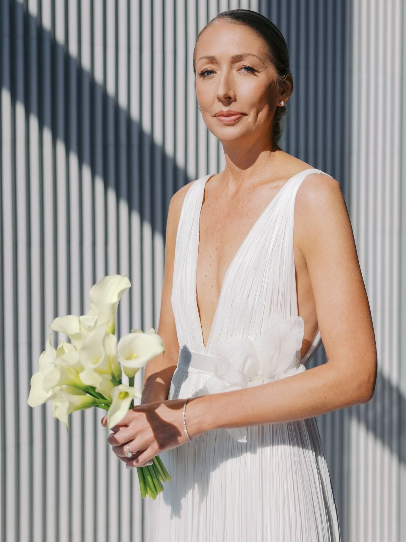 Katie &amp; Max: the embodiment of refined elegance in its purest form.

A calm, no-stress morning, intentional moments and a celebration that felt quietly modern from start to finish.


Venue: @rafflesboston
Planner: @rosandco.weddings
Photograph