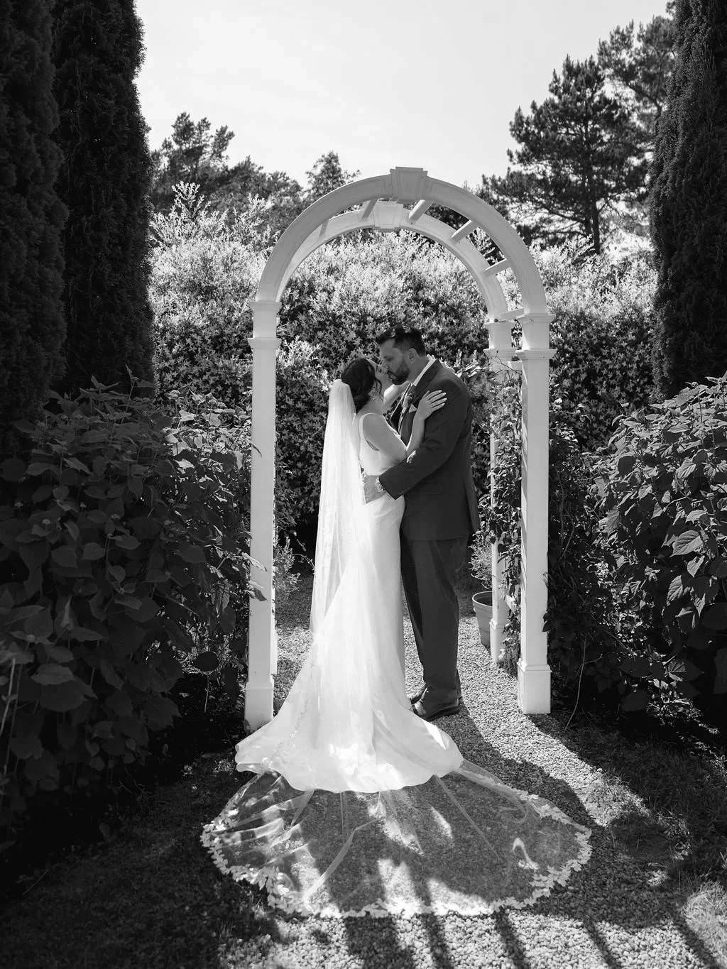 Bri+AdamSneakPeek-18.jpg