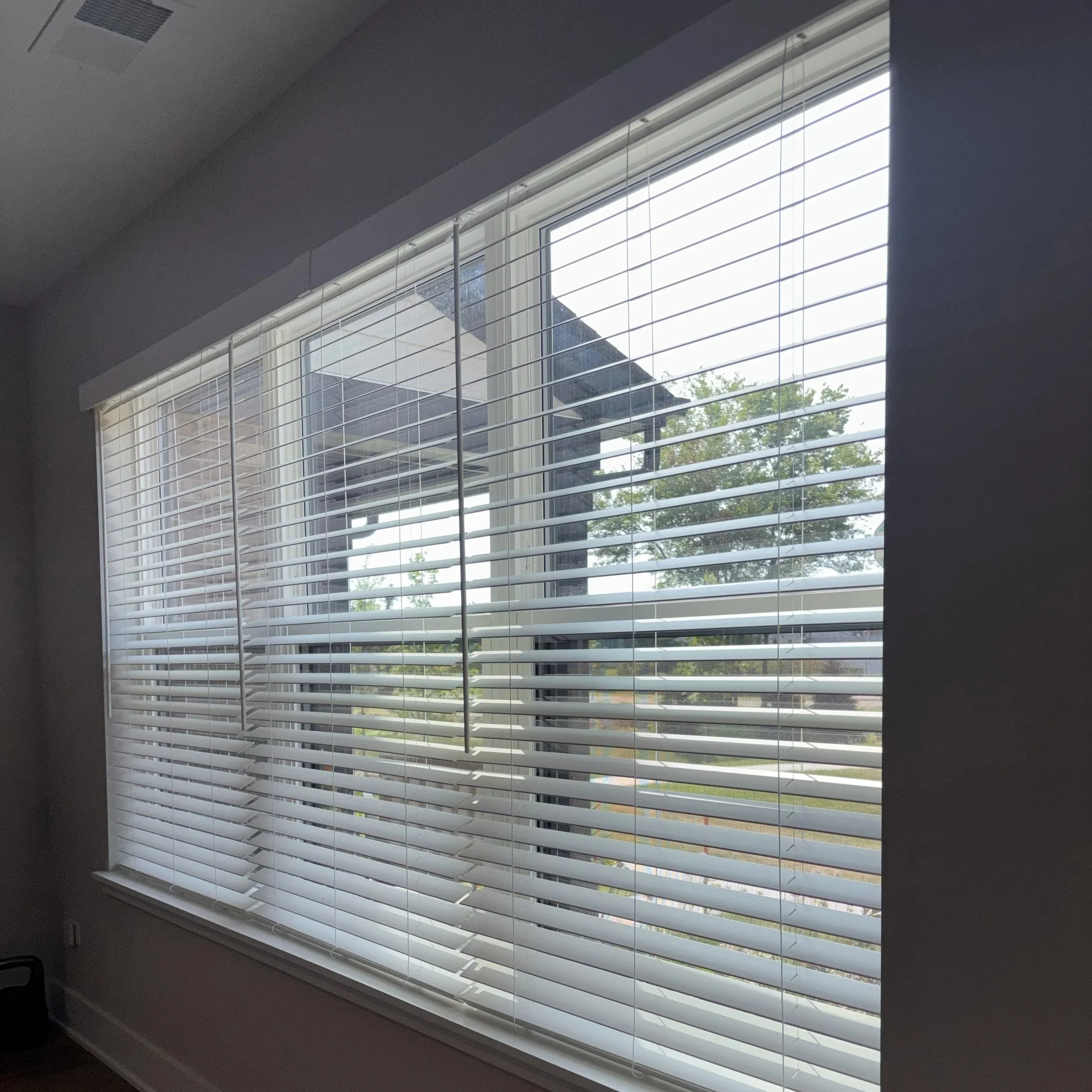 Wood Blinds Hunter Douglas Budget Friendly