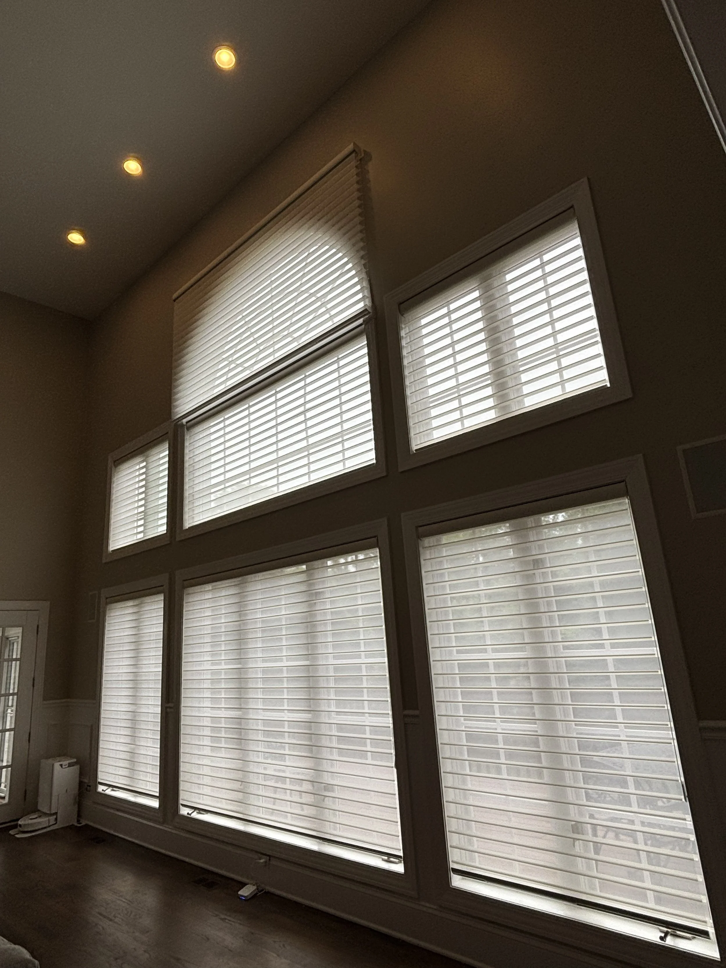 Silhouette Sheer Shade Huntr Douglas