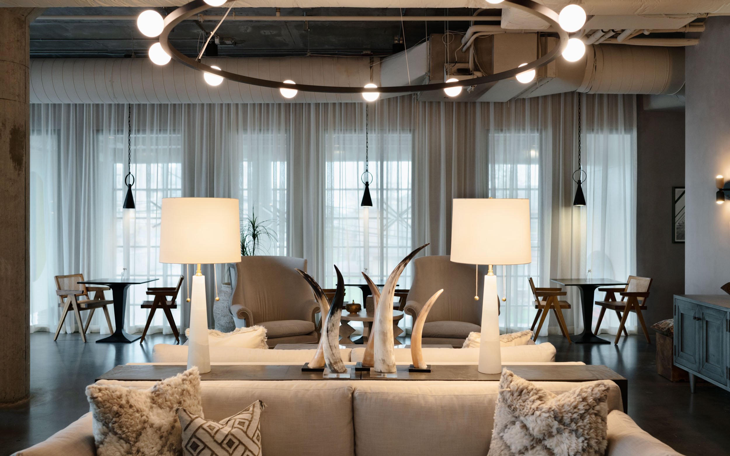 Copy of Bond_Austin_3_12_0489_web.jpg