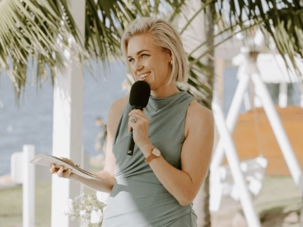 Marriage celebrant Bec Page on news.com.au article on pop-up pub wedding