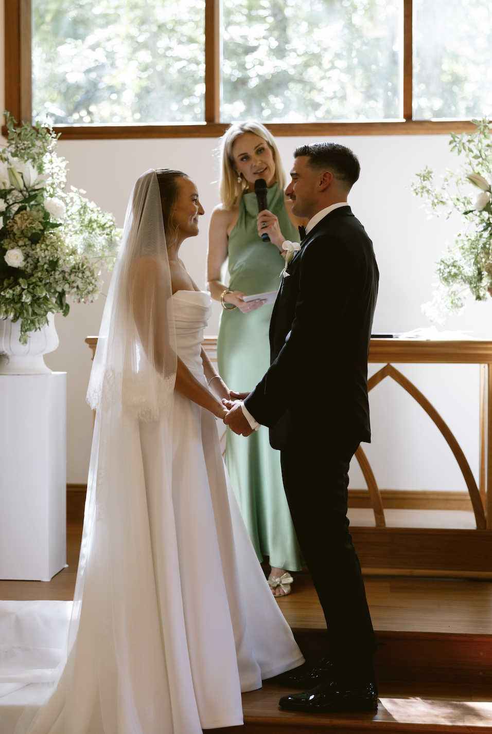 the love page celebrant kantara house central coast weddings central coast celebrant romantic fun joyful wedding ceremony charlotte chapel