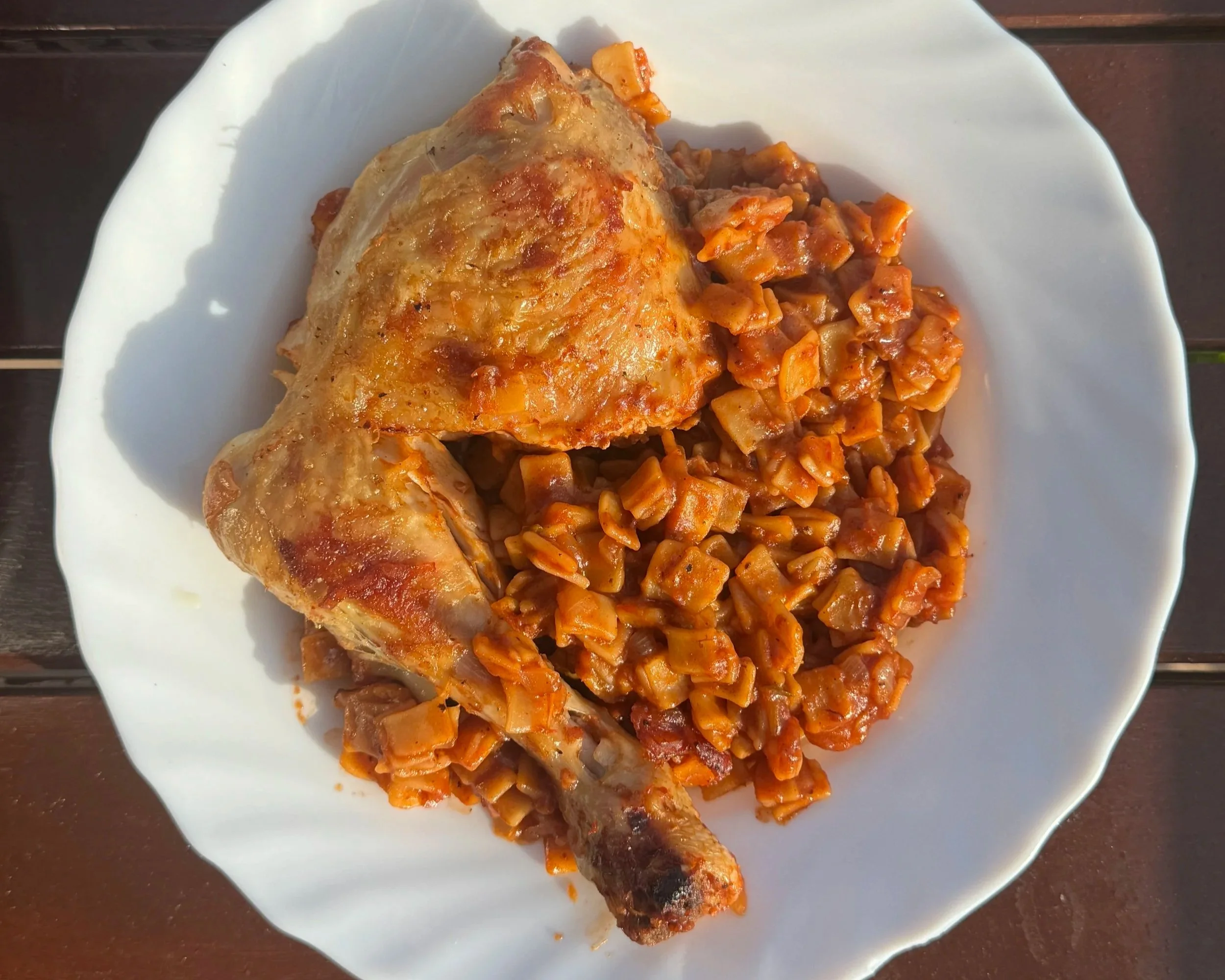 Greek chicken with hilopitaki pasta recipe Souvlakination Recipes