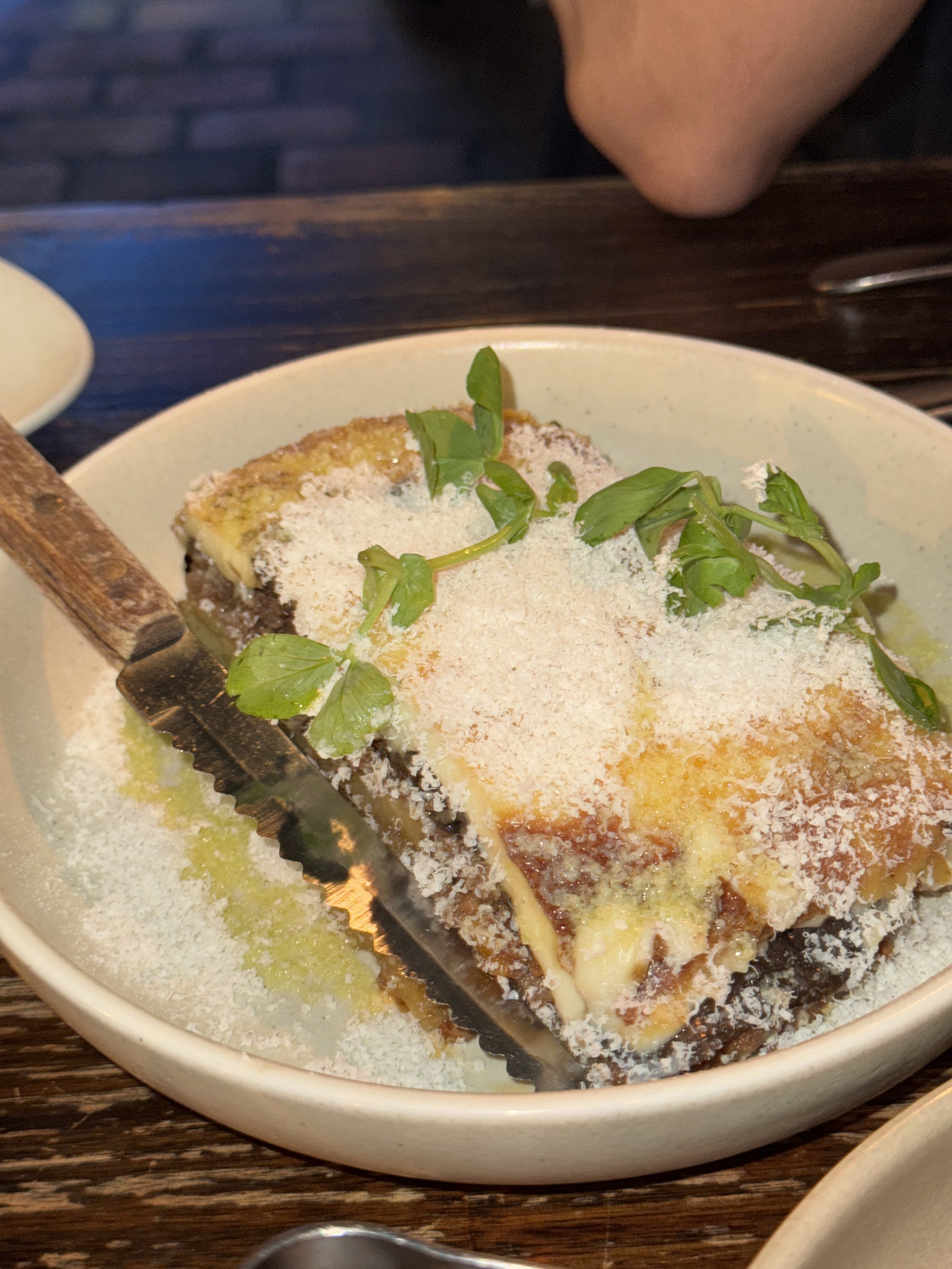 Mousakas - Bahari, Melbourne - Where to eat Greek food in Melbourne - Greek food in Melbourne - Cypriot food in Melbourne - Greek food in Australia - Souvlakination Guide