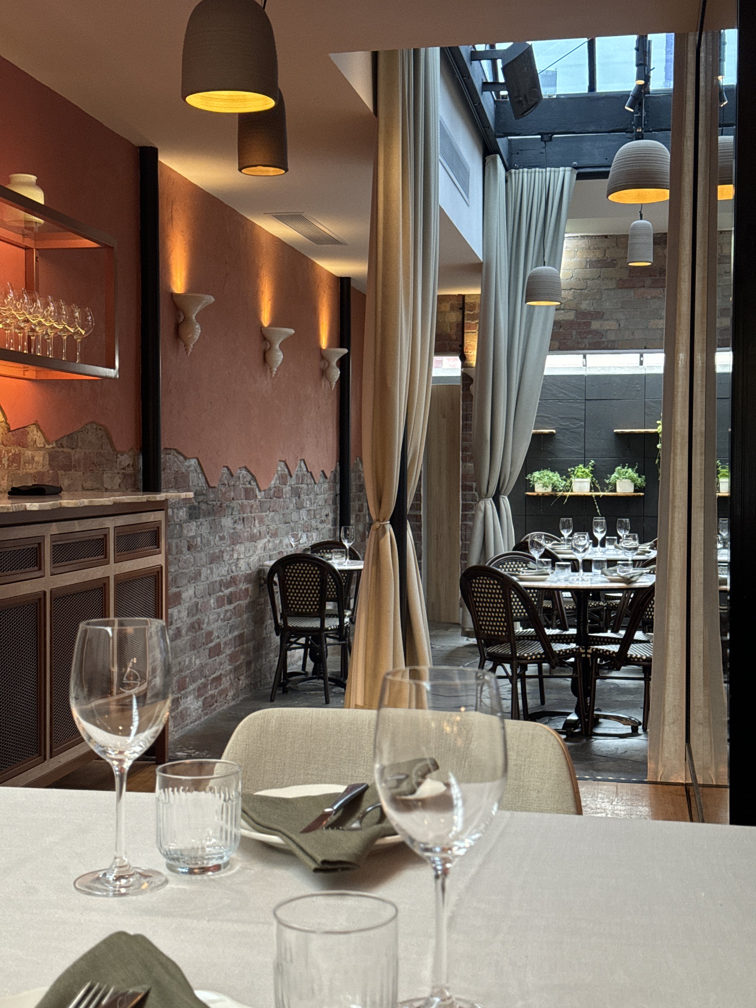 Aegli, Melbourne - Where to eat Greek food in Melbourne - Greek food in Melbourne - Cypriot food in Melbourne - Greek food in Australia - Souvlakination Guide