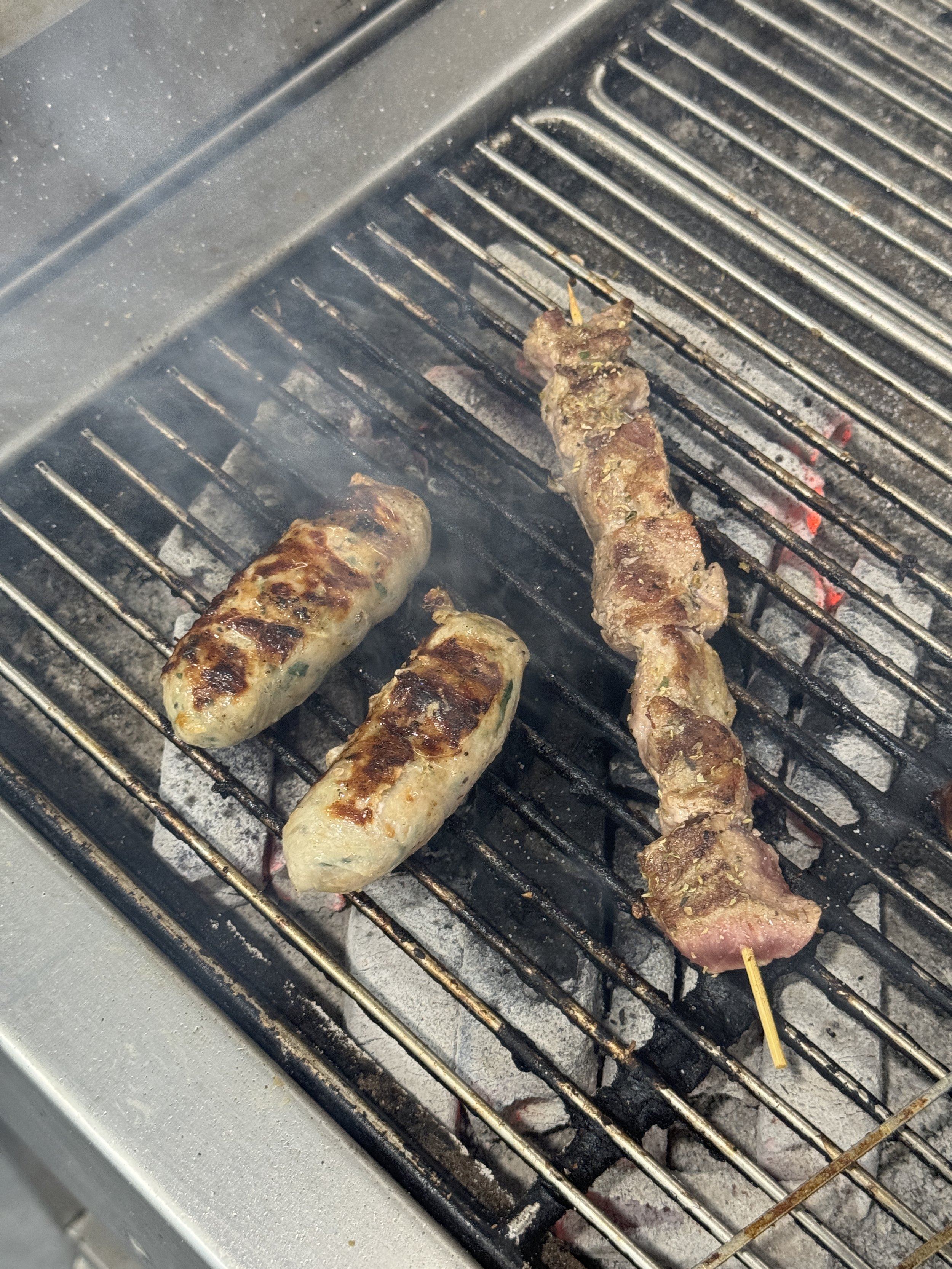 Kiki Tzatziki, Melbourne - Where to eat Greek food in Melbourne - Greek food in Melbourne - Cypriot food in Melbourne - Greek food in Australia - Souvlakination Guide