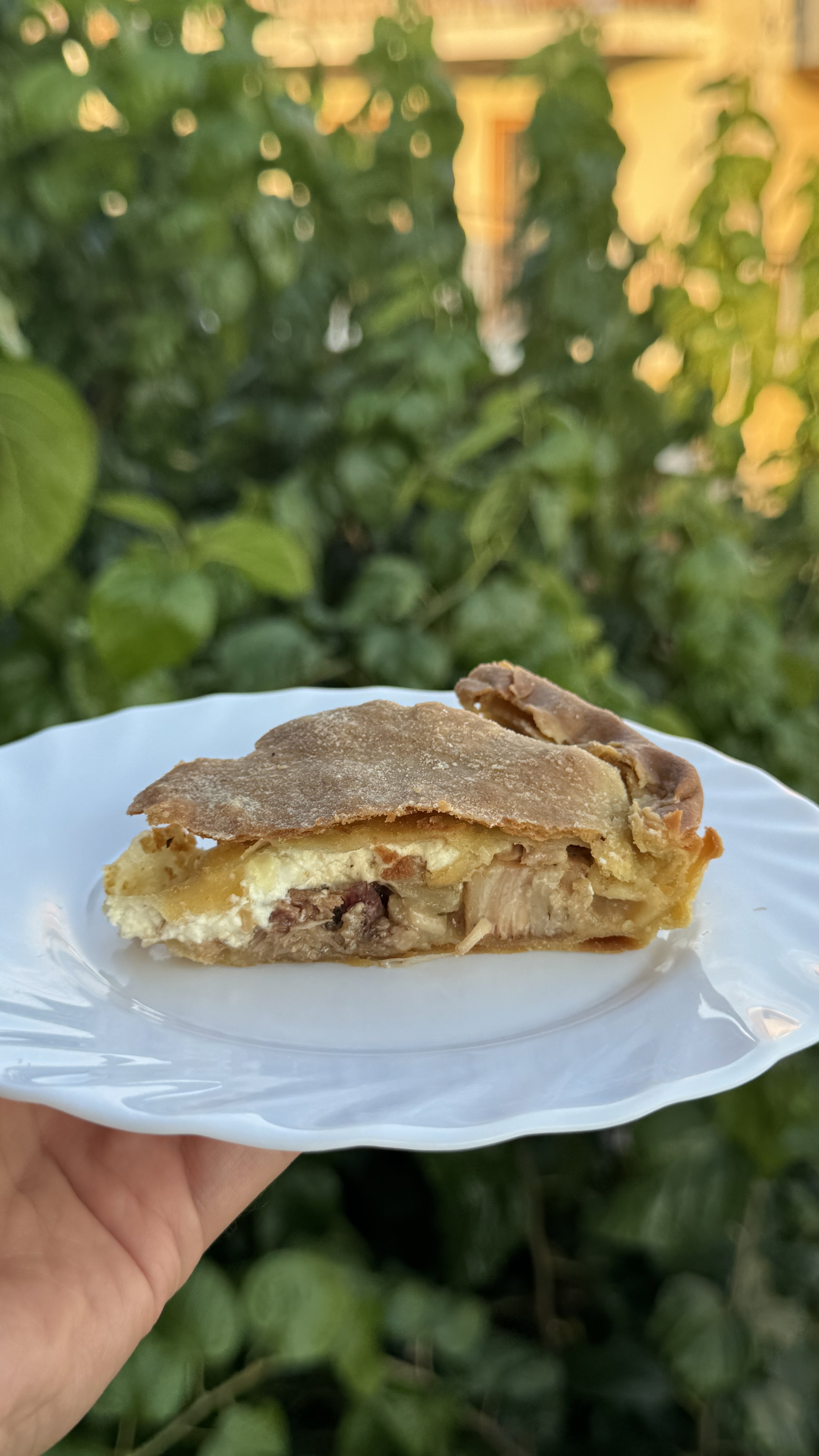 Kreatopita recipe using leftover souvla and leftover souvlakia - Greek meat pie recipe - what to do with leftover BBQ meat - Greek food recipes